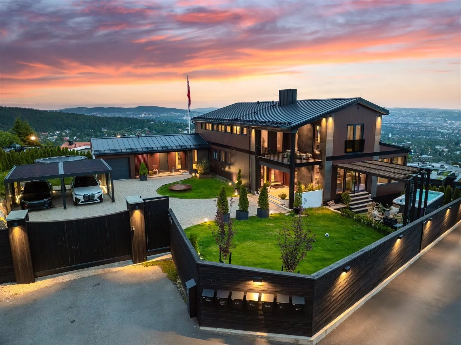 Holmenkollveien 129A - Holmenkollen, Oslo