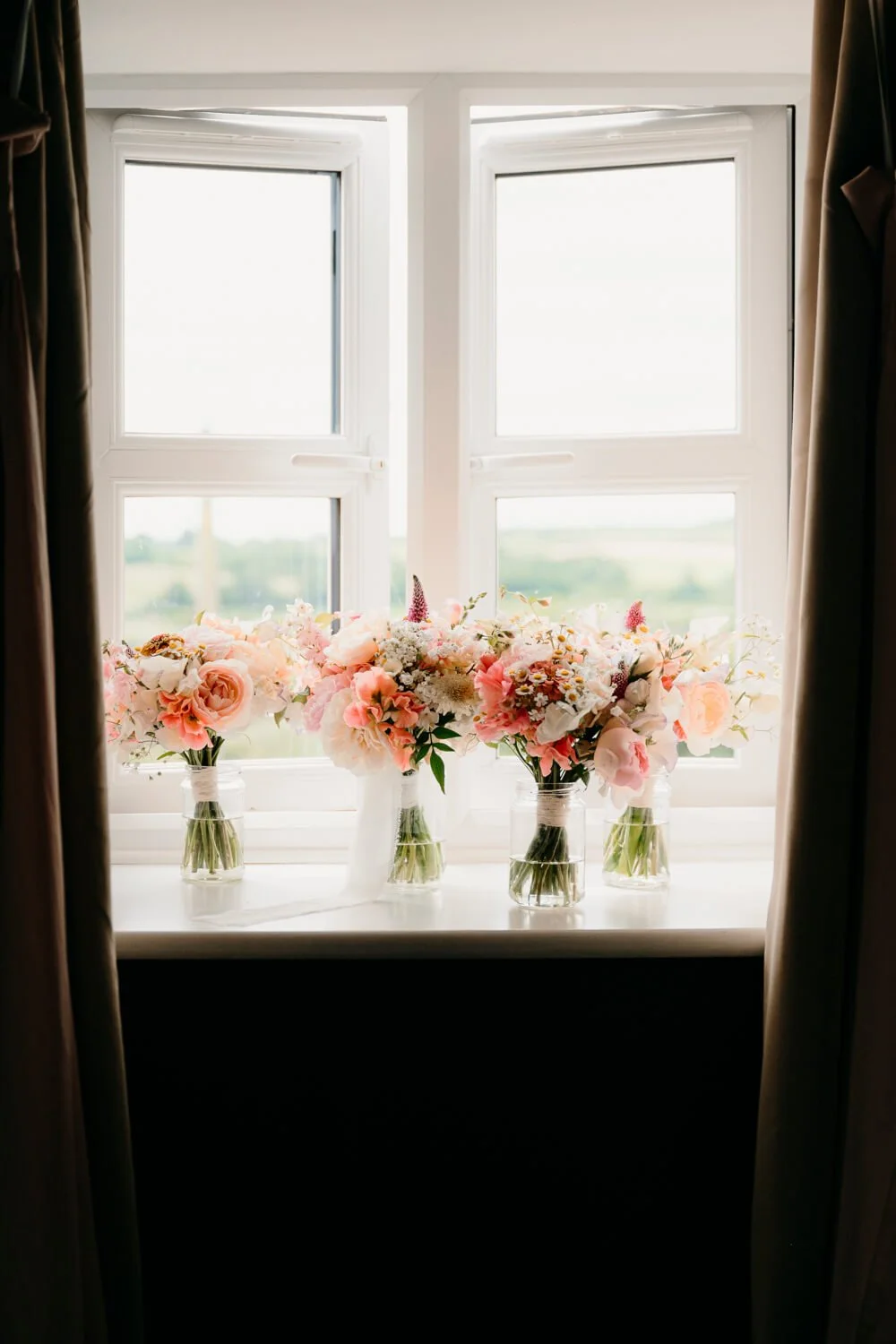 Wedding bouquets at Rudge Farm by Dorset Wedding Photographers pip&amp;clo 