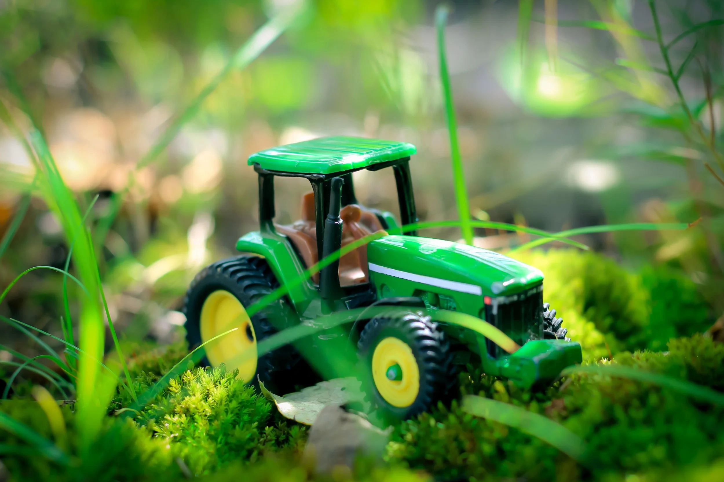 iampulak-tractor-5576044.jpg