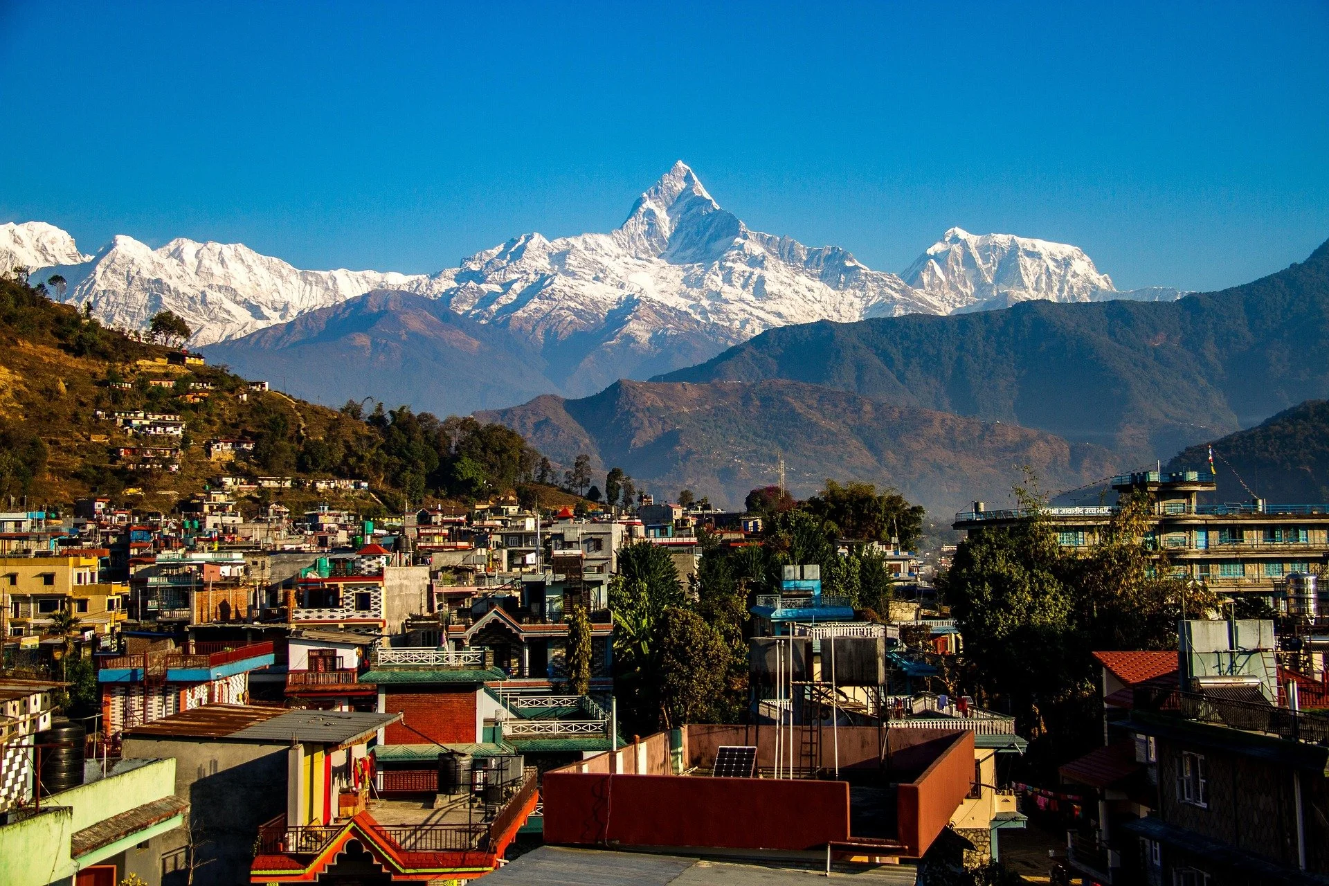 photodrishti-fishtail-mountain-5009522_1920.jpg