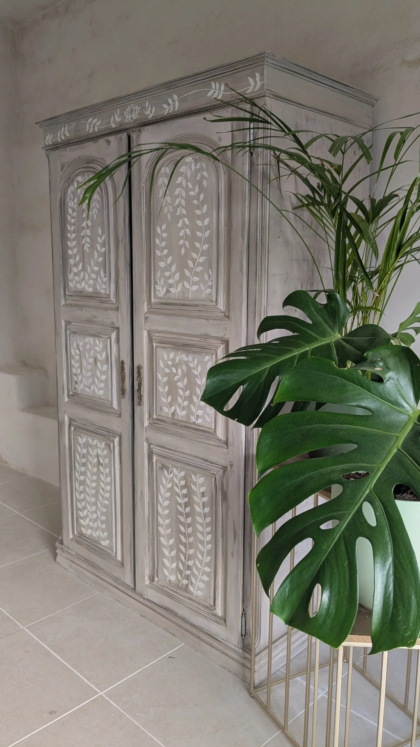 Hand painted Old Wardrobe