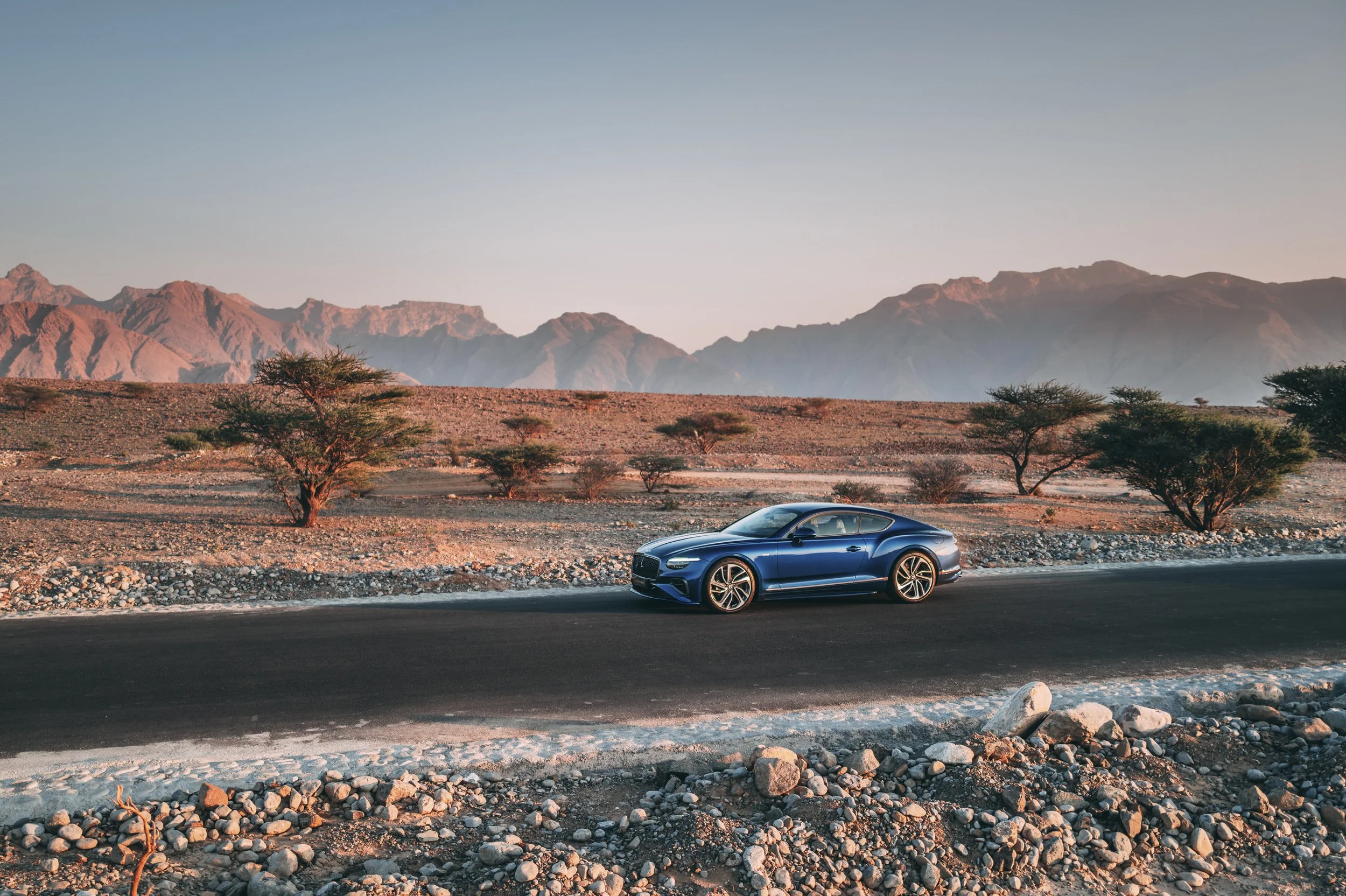WEBSITE_STEPHAN_BAUER_PORTFOLIO_BENTLEY_GT_OMAN--33.jpg