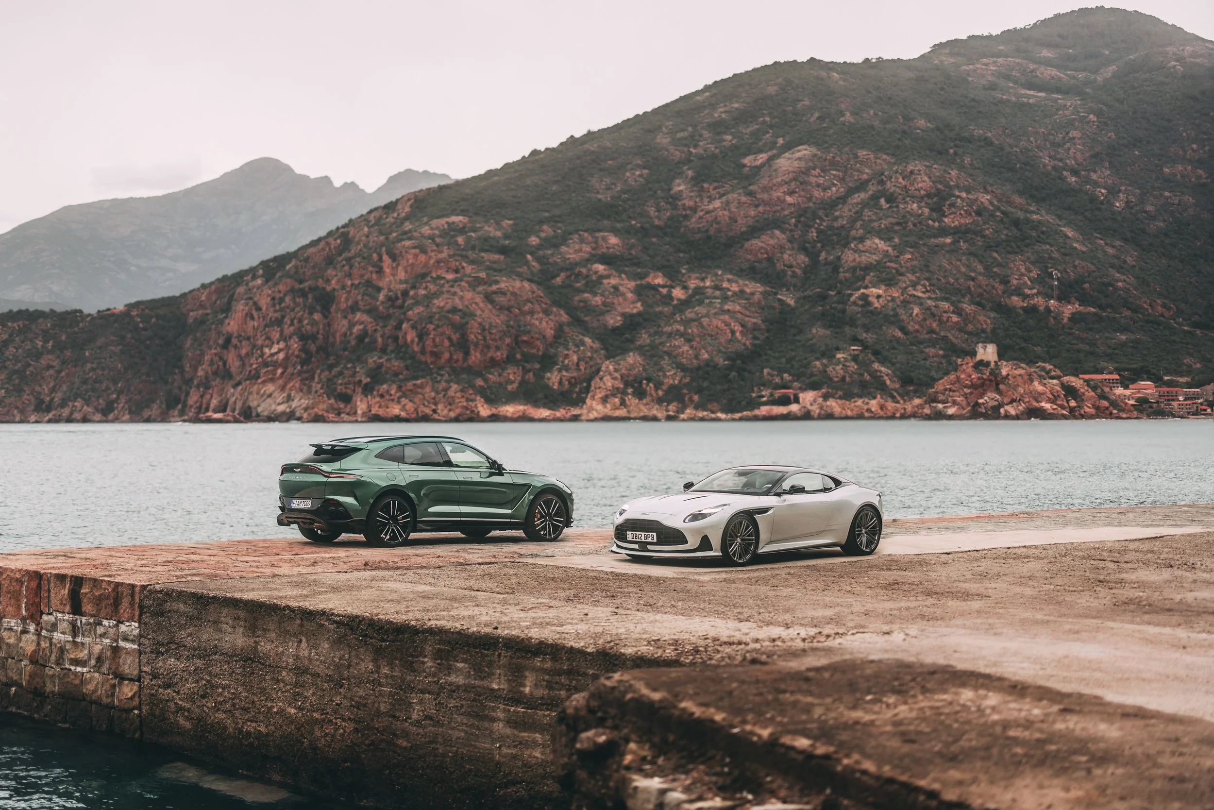 WEBSITE_STEPHAN_BAUER_PORTFOLIO_ASTON_MARTIN_CORSICA--134.jpg
