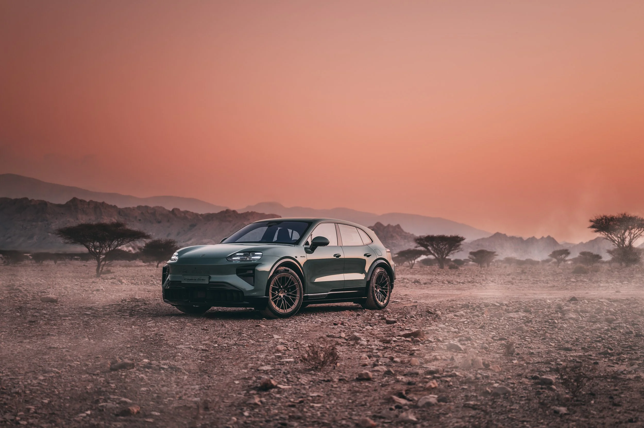 PORSCHE_CAYENNE_DUBAI_STEPHAN_BAUER -39.jpg