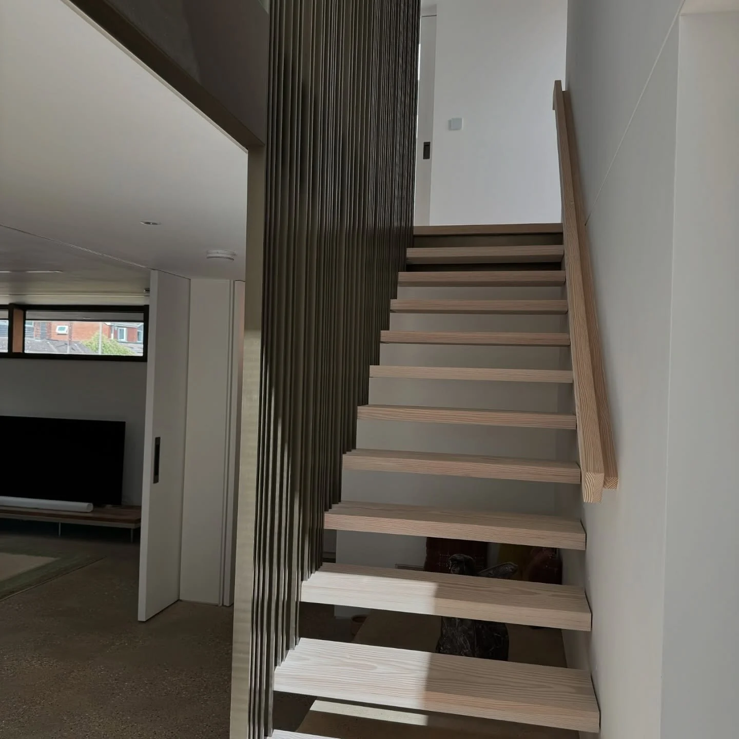 Why suspended stairs and polished concrete floors are ideal in flood zones👇🏽

This project was for a client in a high risk flood zone.

The suspended stair, while also enhancing and complimenting the aesthetics of the home, has many more important 