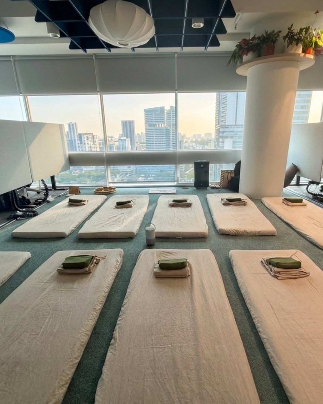 Corporate wellness programs in the office breathwork and mindfulness in the office