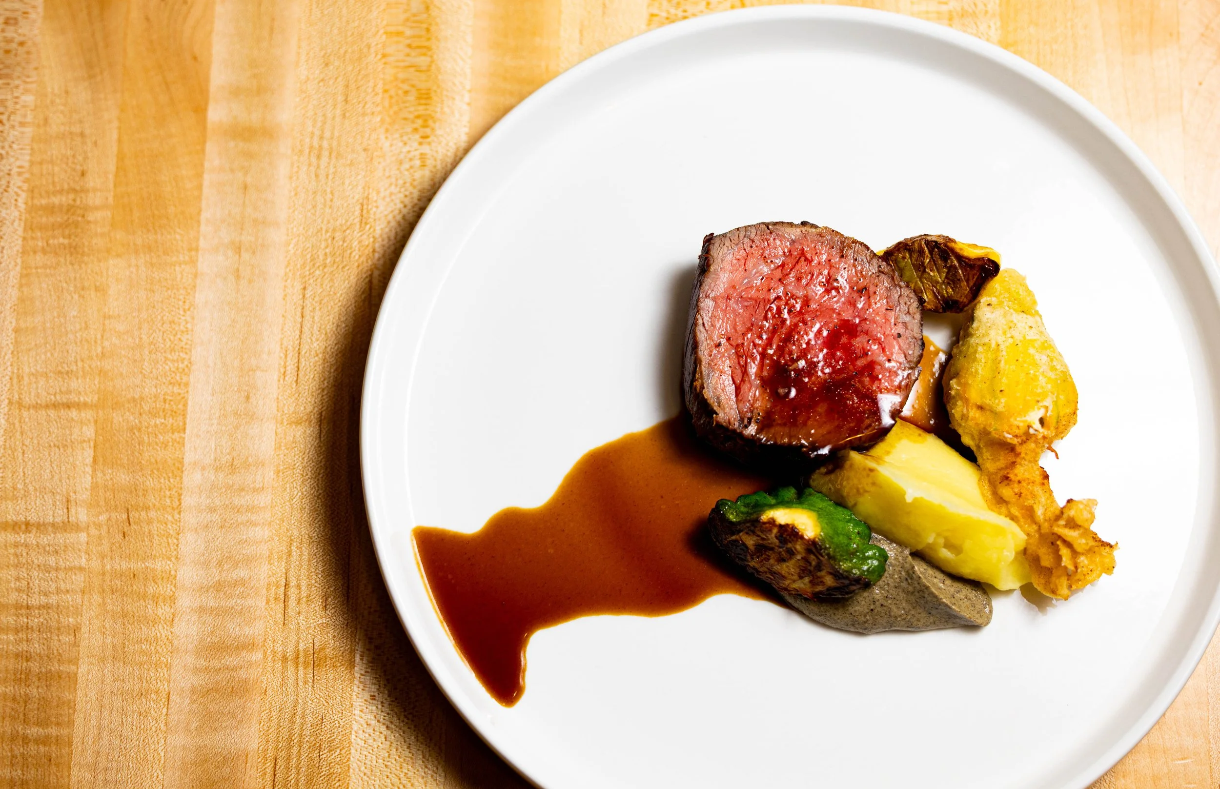2026-08-21_STEAK_GEM-4.jpg