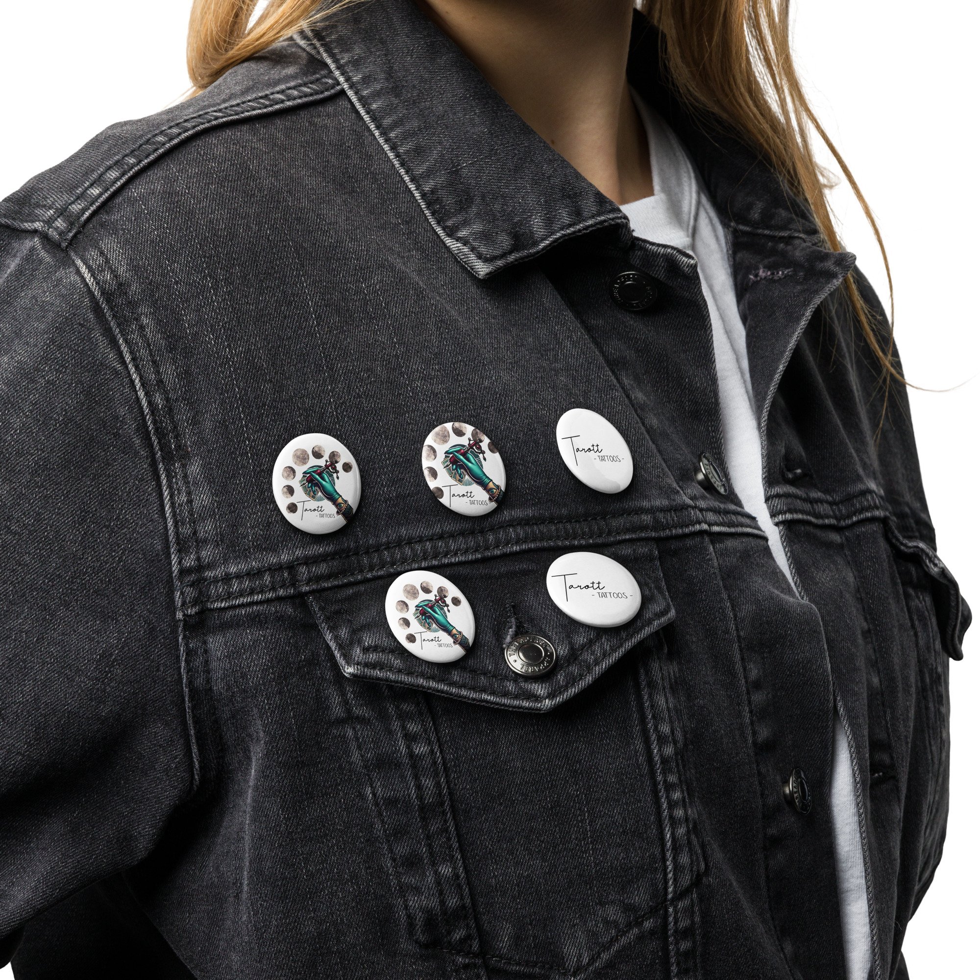 Set of pin buttons