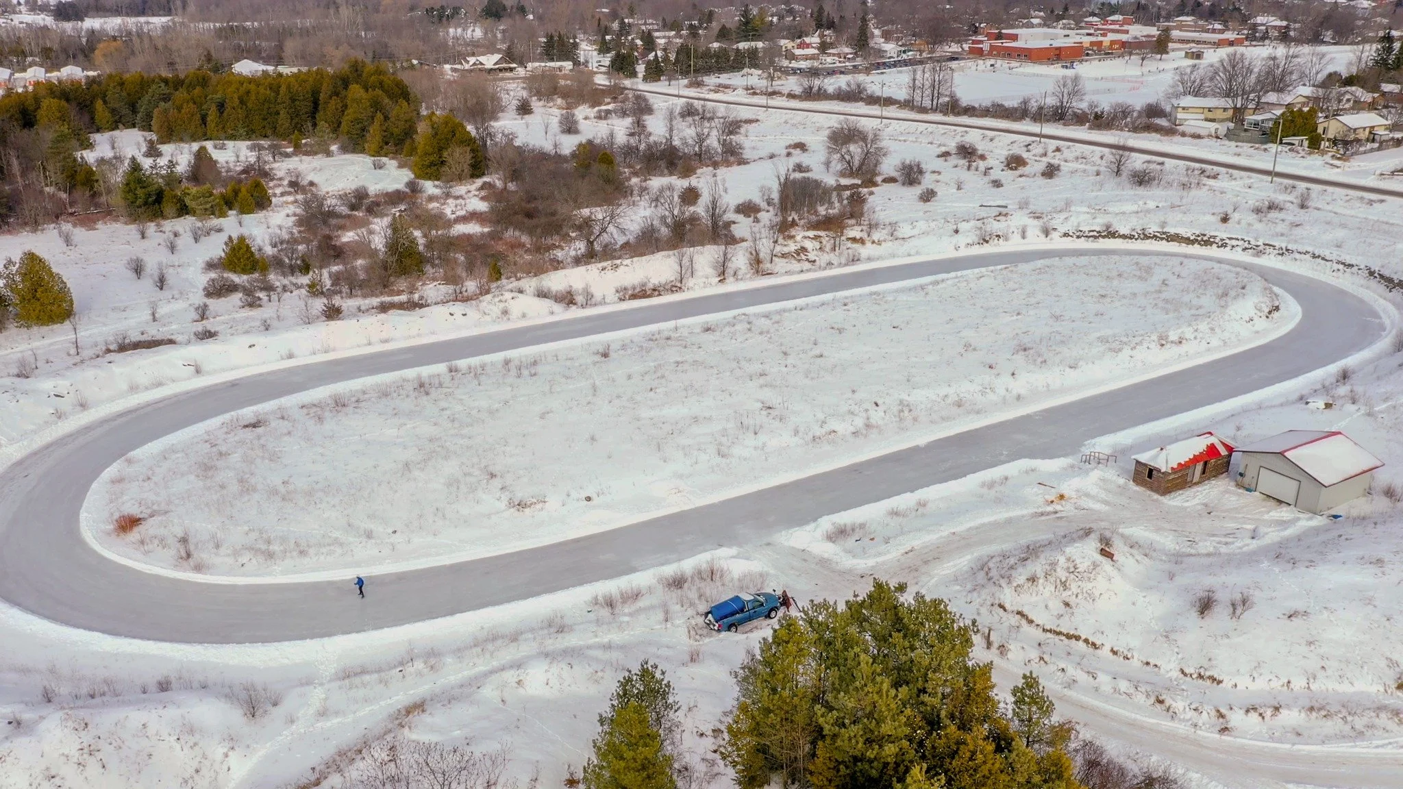 The Ontario Speed Skating Oval is officially open! The 400-metre outdoor track is open daily from 1:00 - 6:00 p.m. or until dark (weather dependent). 

Please DO NOT skate on the ice prior to 1:00 p.m. Flooding will happen daily between 9:00 a.m. - 1
