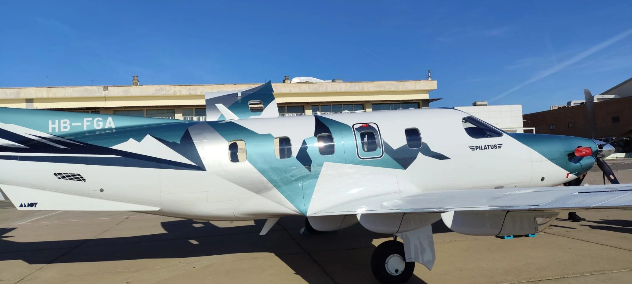 📍 Inauguración de la nueva factoría de Pilatus Aircraft Ibérica en Sevilla