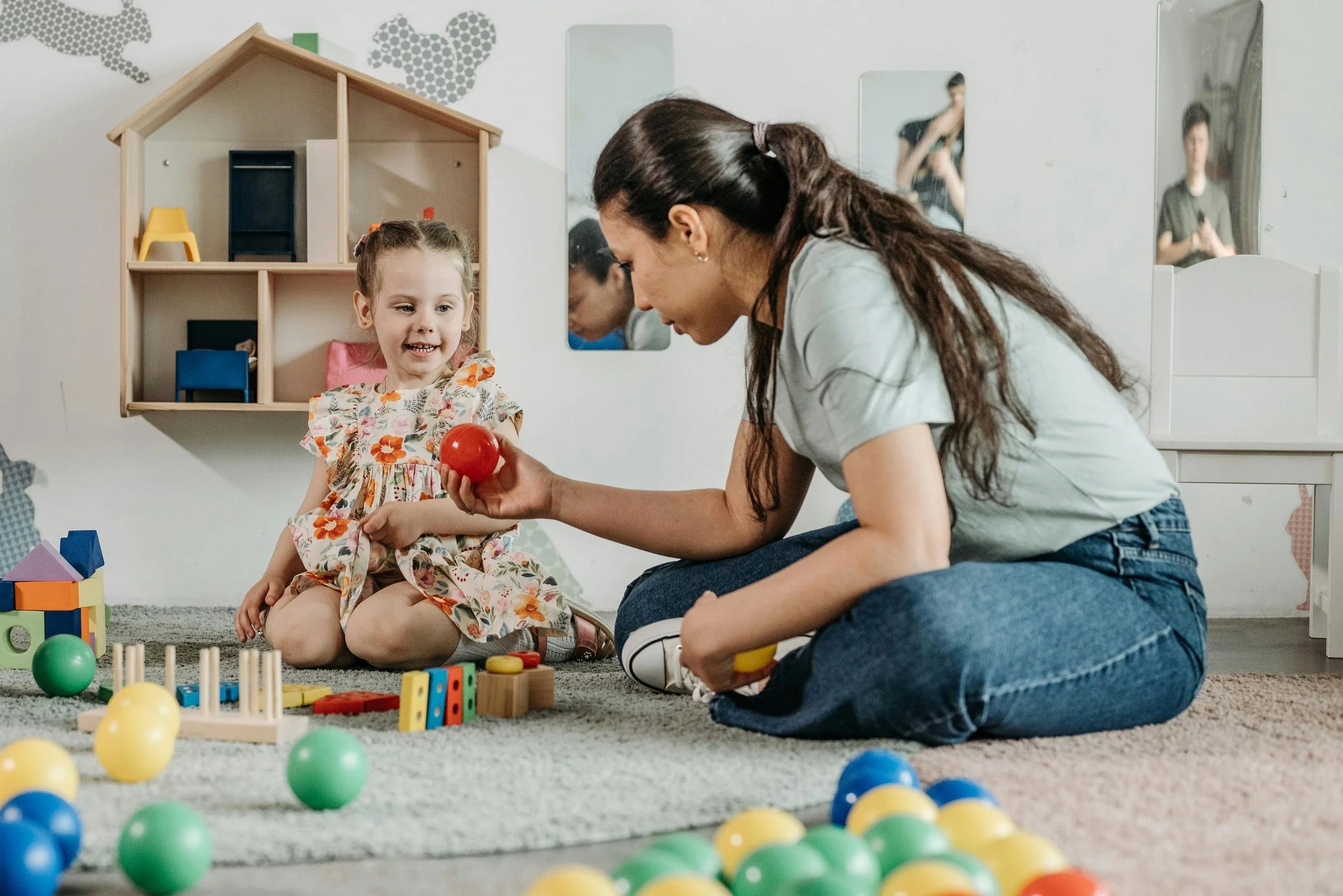 PCIT or Play Therapy: What’s the Difference for Children With Behavioral Challenges?
