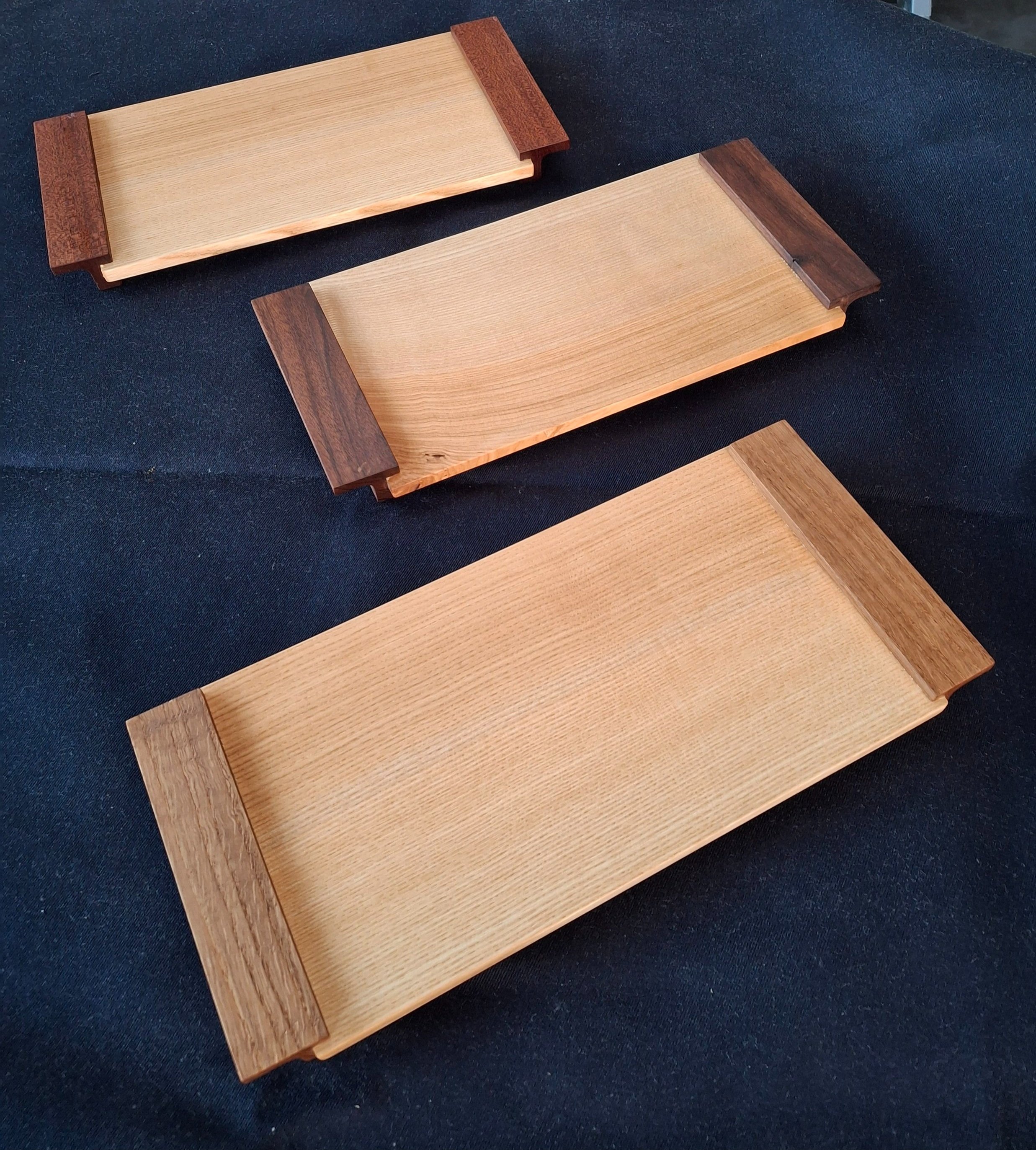 Petits plateaux à café