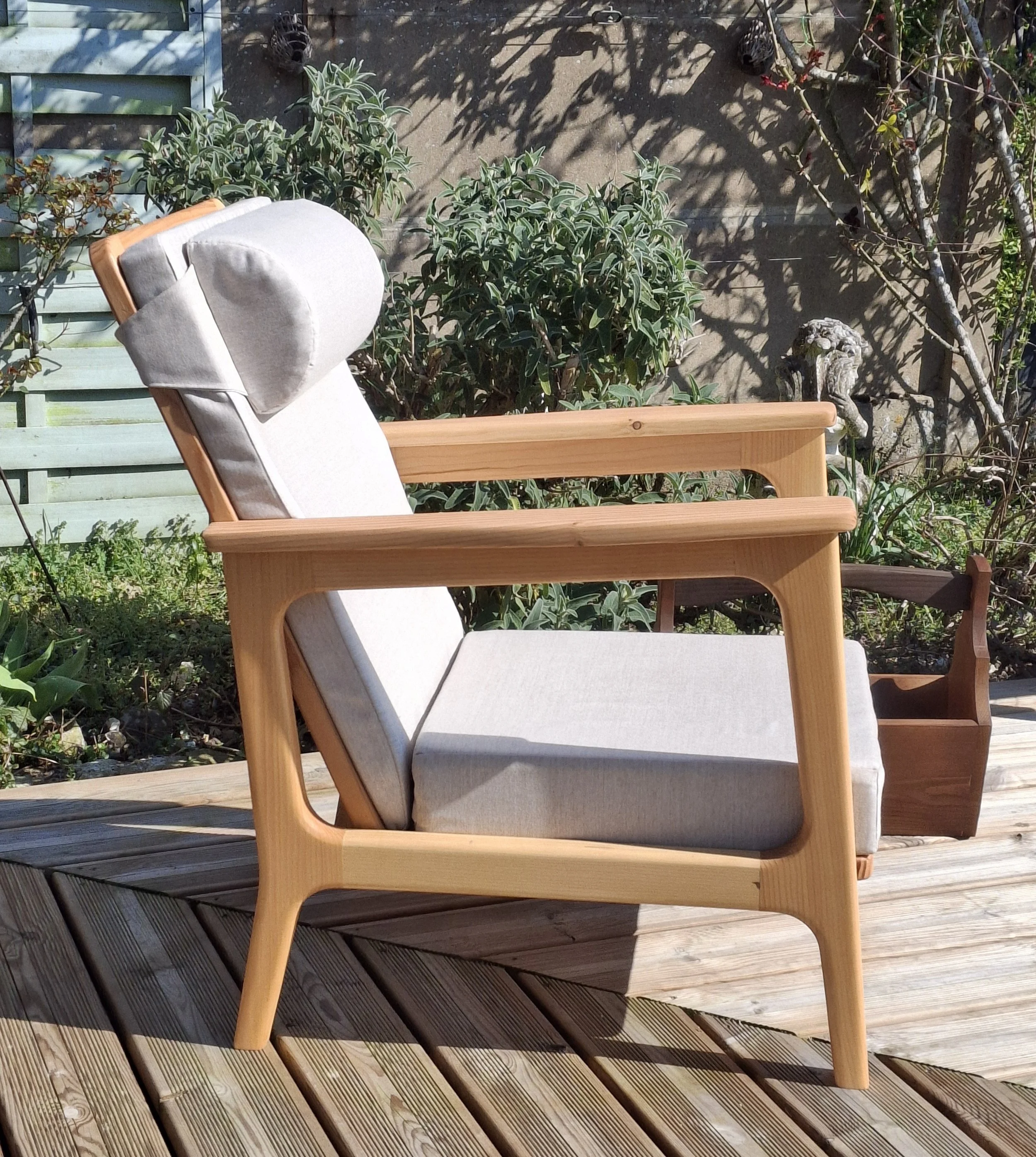 Fauteuil Phil - fauteuil fixe - vue de coté