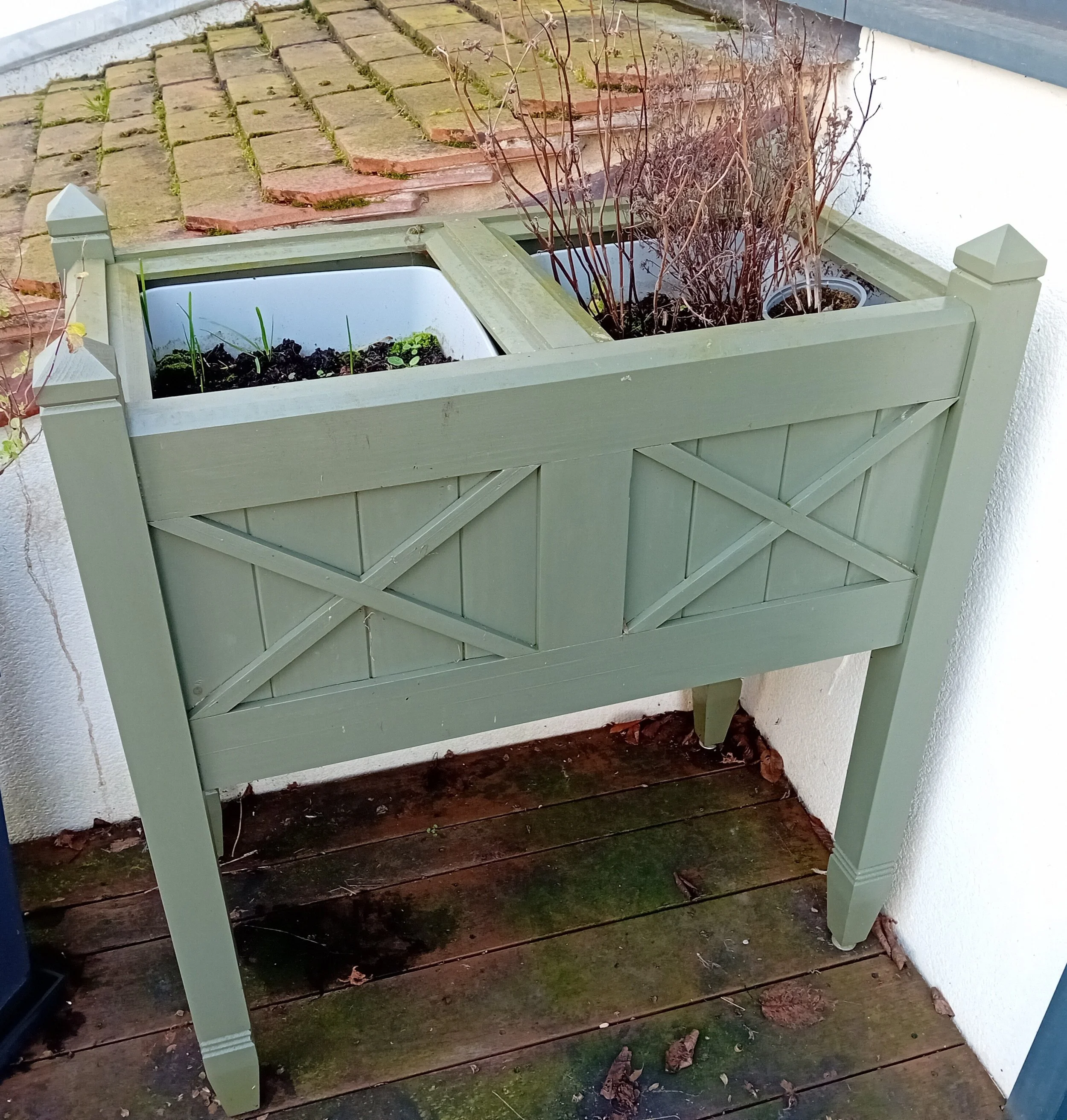 jardinière sur pied.jpg