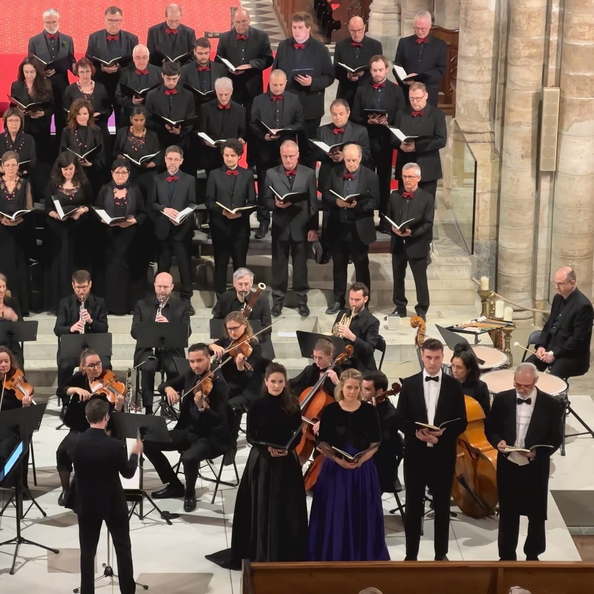 #merci &hearts;️ #dvorak #stabatmater @ensemble_vocal_martigny 
.
.
#music #soprano #singerslife #singingmum #richlife #thankful #oratorio #valais #wallis #sound #universe #passion #compassion #thankful