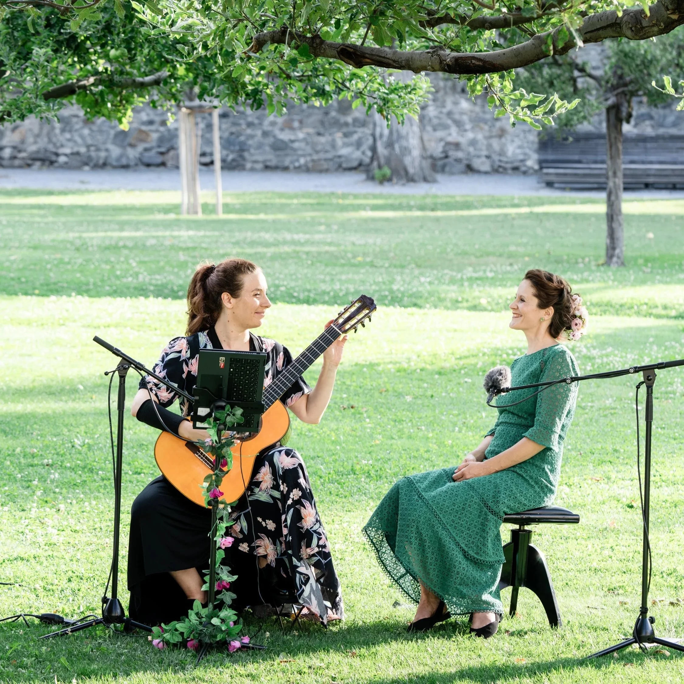 Duo Gitarre Sopran Clara Parolini Franziska Heinzen