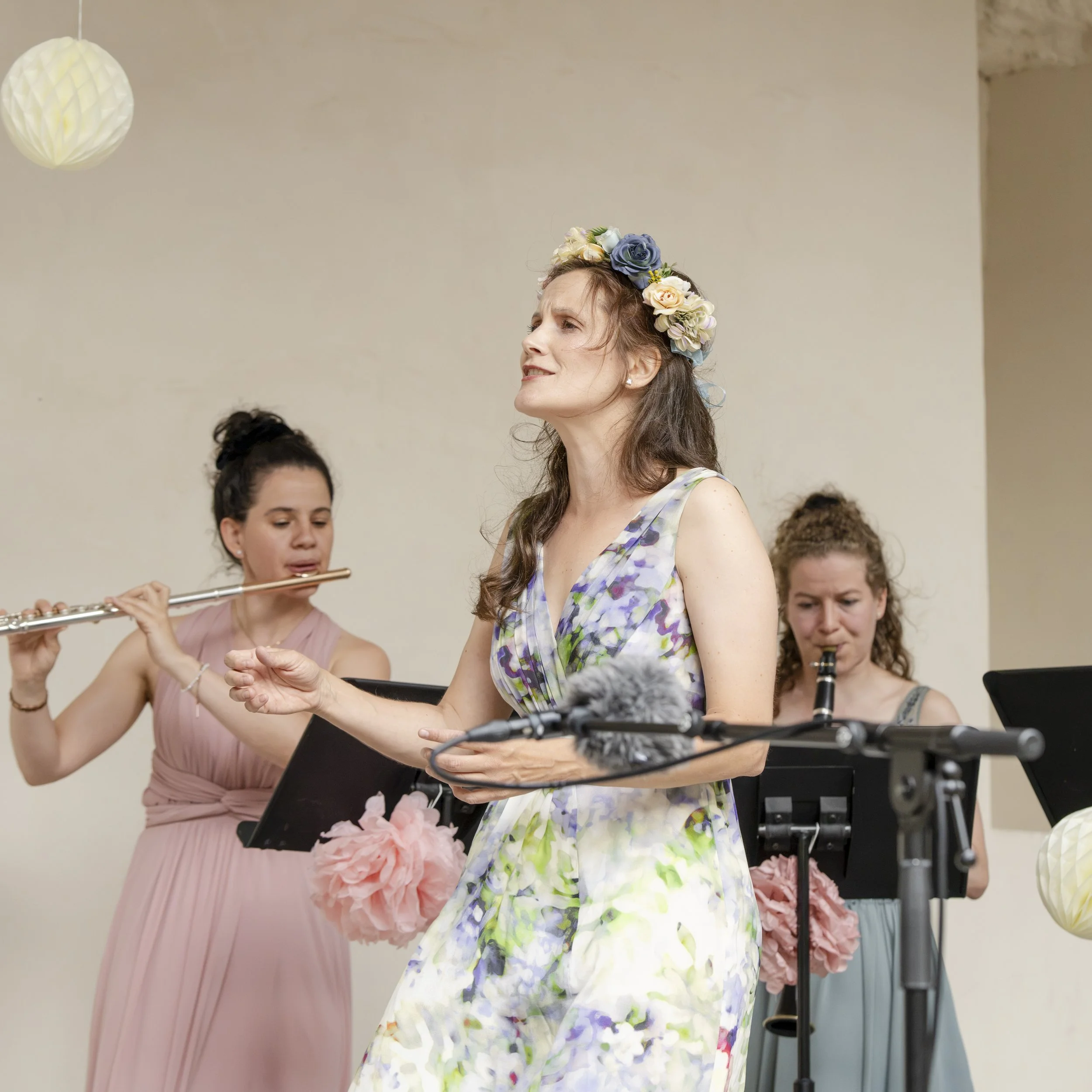Franziska Heinzen mit dem Ensemble Fokus © Weina Venetz am Rhonefestival für Liedkunst mit Ein Sommernachtstraum