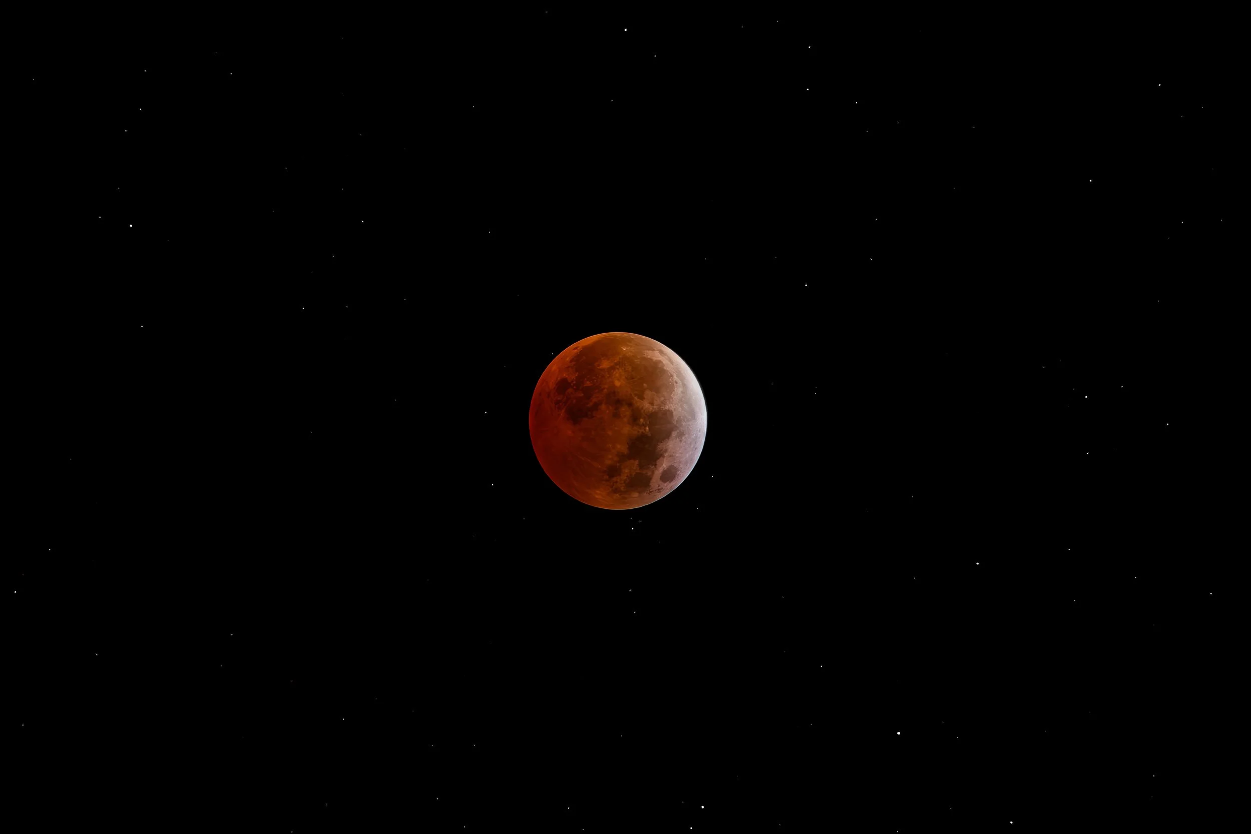Lunar Eclipse Single Frame LR PS Edit JPG 3-14-2025.jpg