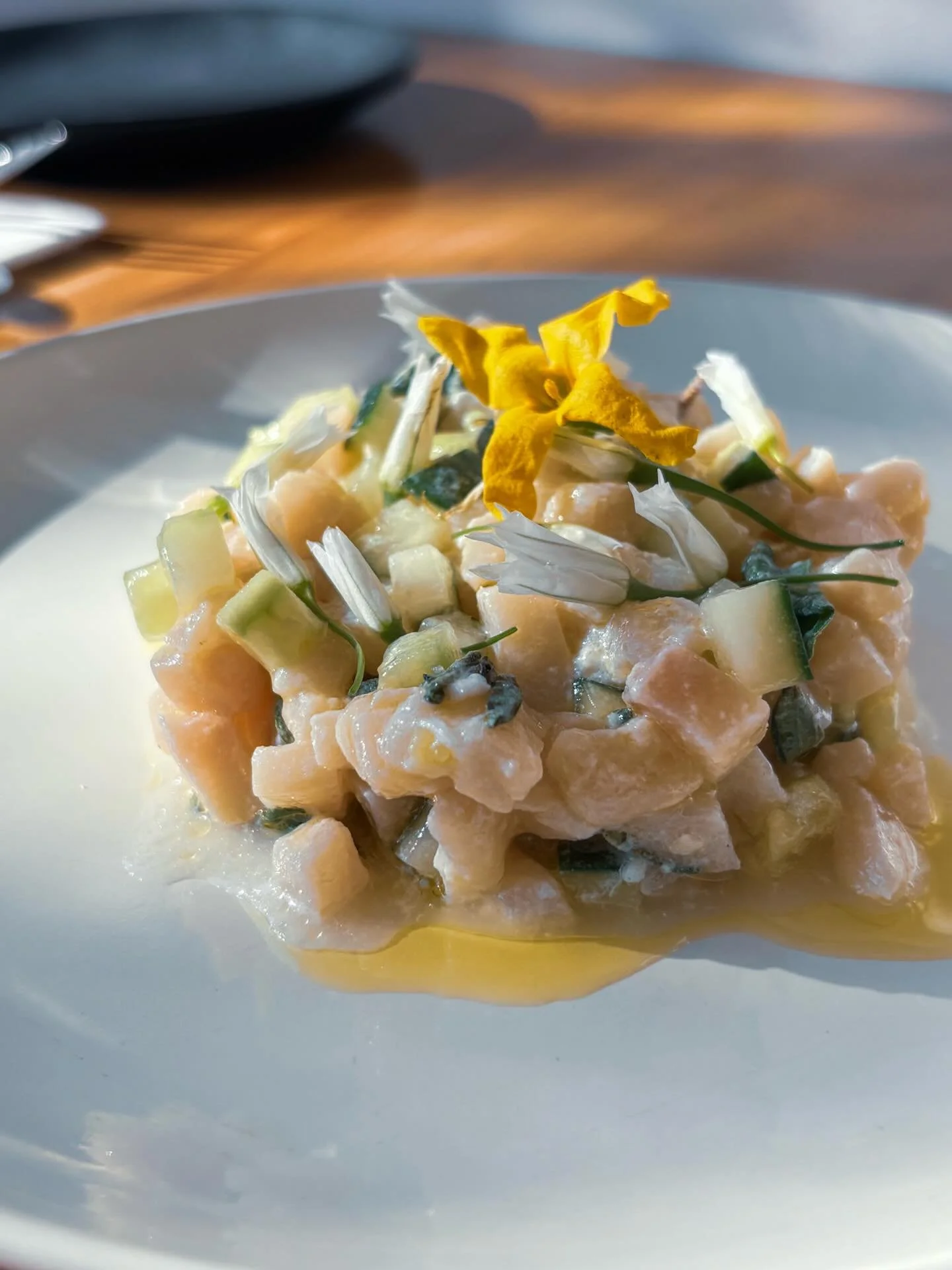 Swordfish tartare special for restaurant week. Goes great with with the not one but but two pinot grigios we are pouring all weekend. Get it before it swims away. 🎣 

#nyackrestaurantweek #pinotgrigio #pinotgrigioros&eacute;