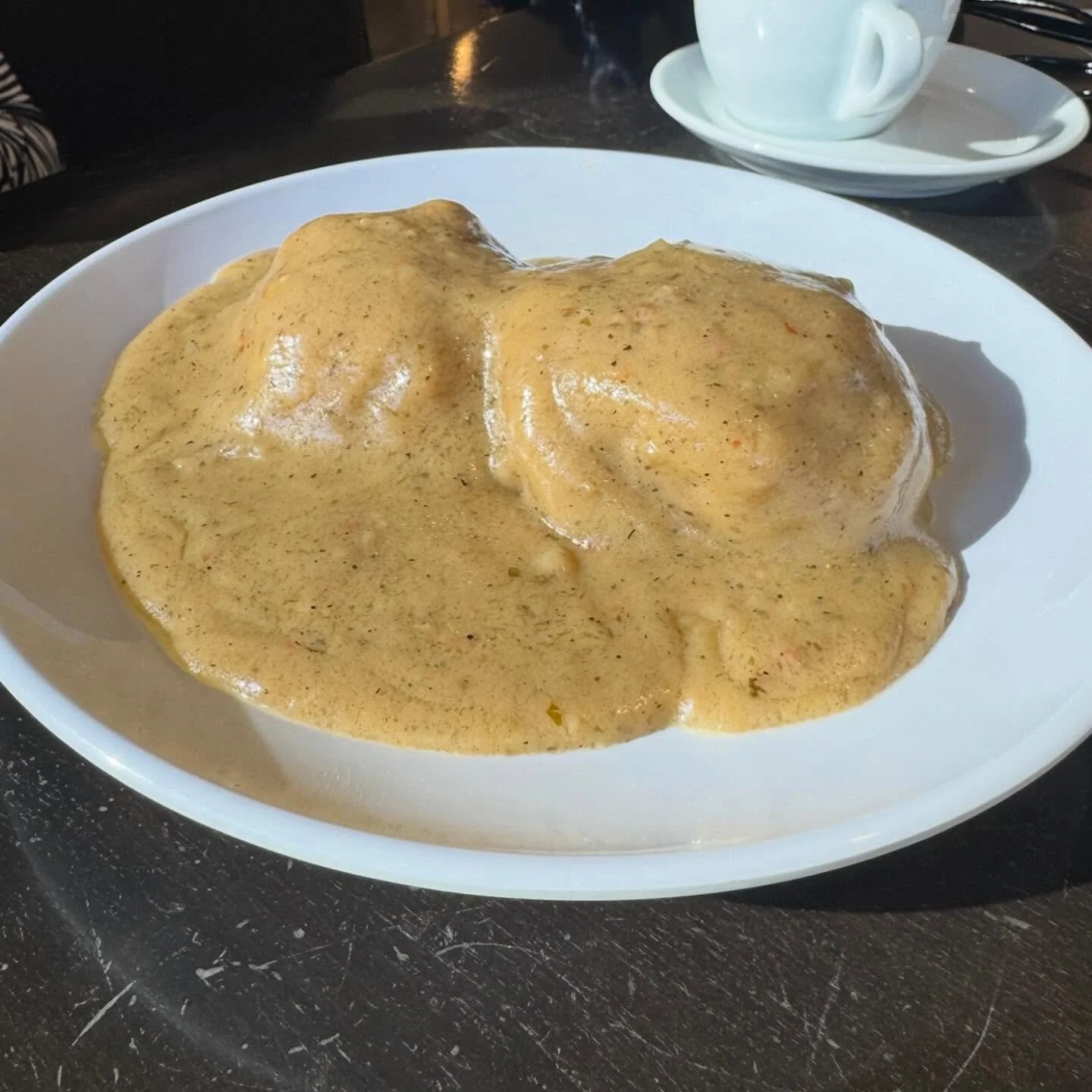 What a week! What a weird cover image! 
PDX to SFO with my brother in crime, so here's what and where we ate (everything was so freaking good). Also, I'll take this space to say that not all food photos are created equal. So grateful to see my brothe