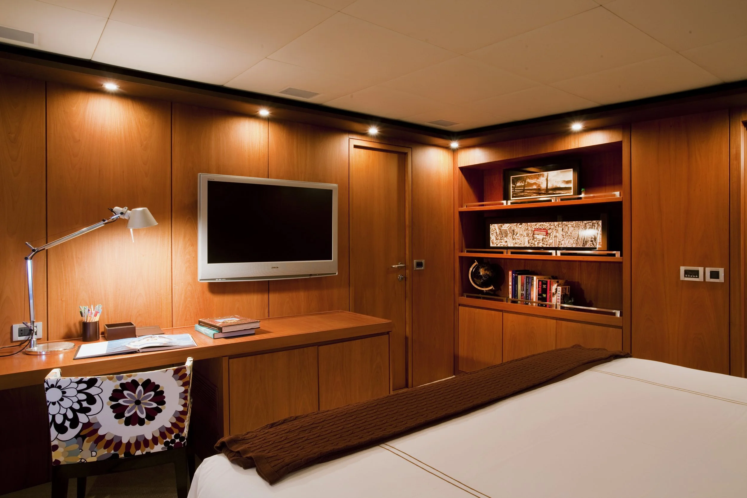 PROBOAT039 alta.JPG