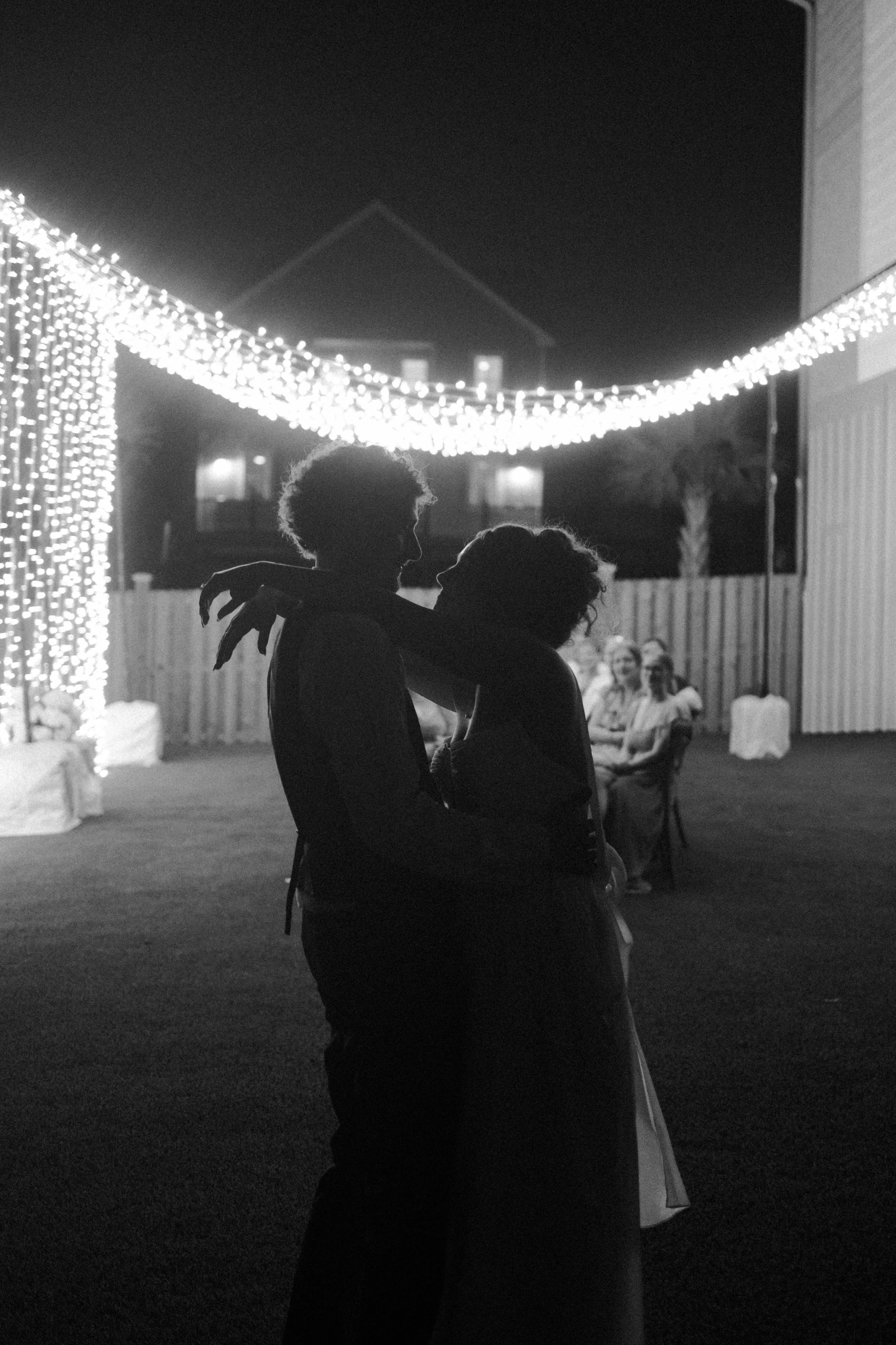 North-carolina-beach-wedding-documentary-photographer-lydialis-photo-51.jpg
