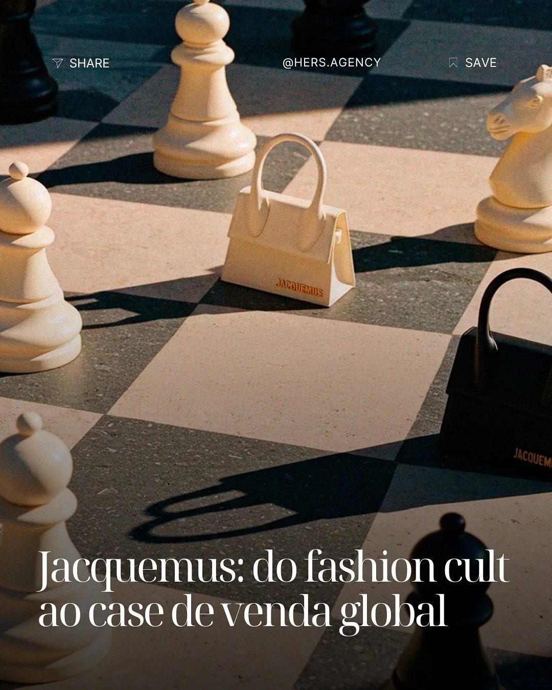 Como a Jacquemus transformoh desejo em vendas escal&aacute;veis
A marca provou que est&eacute;tica e estrat&eacute;gia podem andar de m&atilde;os dadas
💡 Produto com pre&ccedil;o de entrada, mas alto desejo
📈 Escala sem perder o posicionamento
🛍️ 