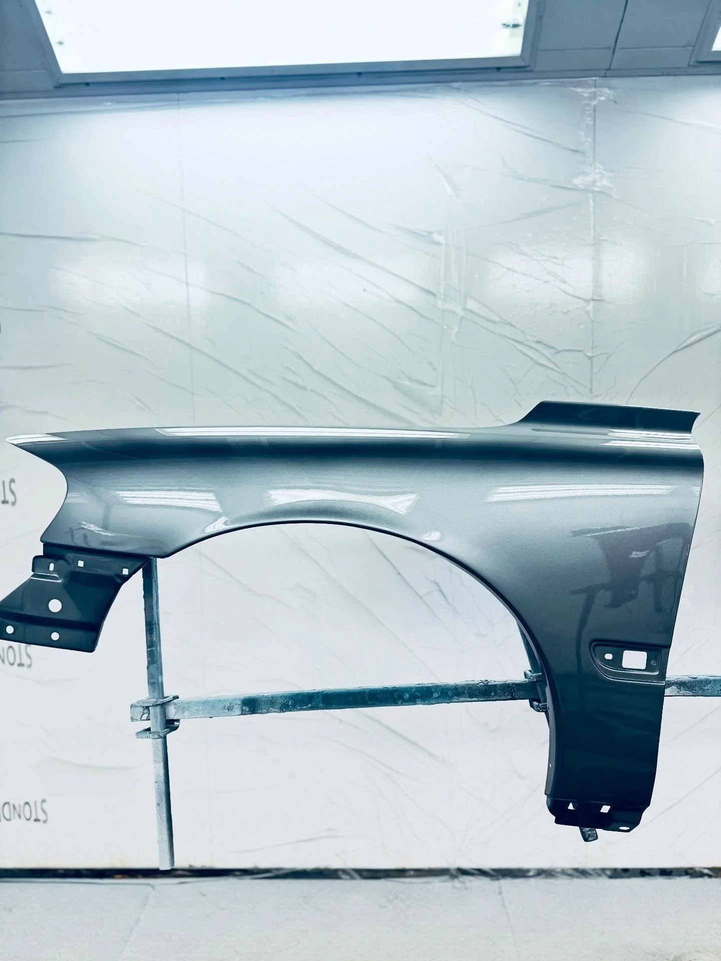 VOLVO spārni &ndash; jauni, nokrāsoti tie&scaron;i Tavā izvēlētajā krāsā!
Pasūti tagad. Piegāde līdz pat Tavai adresei.
👉 autosparni.lv

⸻

🚗 VOLVO fenders &ndash; brand new, painted in your chosen color!
Order now and get delivery straight to your