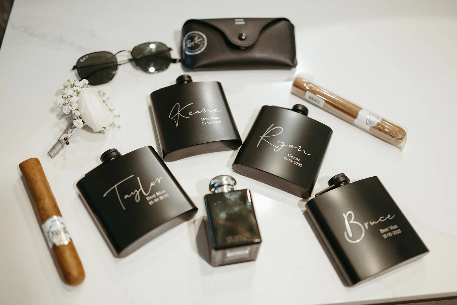 Your wedding day isn&rsquo;t just about the bride&rsquo;s details. Let&rsquo;s hear it for the groom and his crew!

One of our favorite ways to elevate the morning-of experience is through personalized groom and groomsmen gifts. Not only do they make