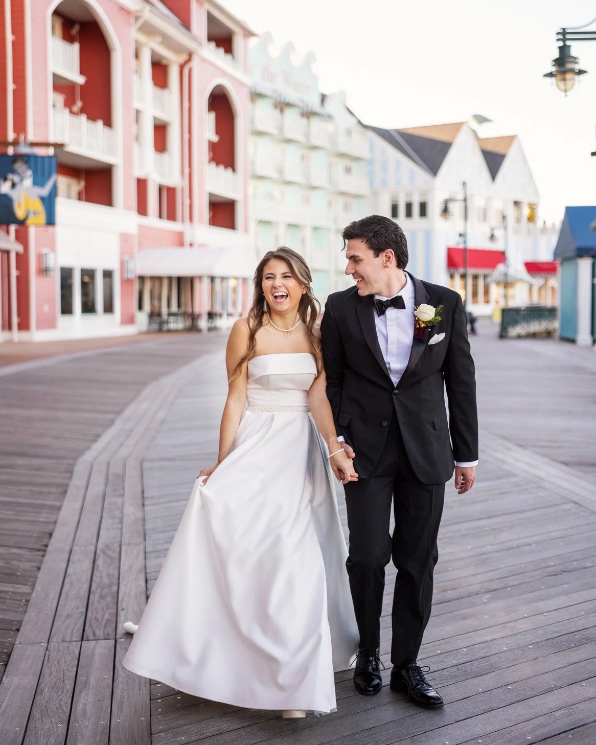 Let&rsquo;s just say&hellip; we&rsquo;re not showing up empty-handed 👀✨

Think:

💄 Bridal emergency kits
🍷 Wine (yes, really)
🎁 Exclusive goodies
💫 And a little fairytale enchantment 

Make sure you find us at Booth #431 at the Florida Bridal &a