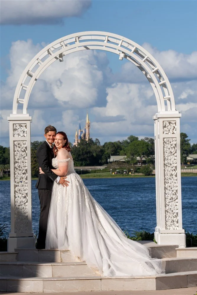 fairy-tales-and-wedding-bells-haunted-mansion-wedding2045561025 - 0605.jpg