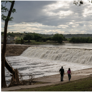 Texas City Racked by Floods Becomes a Hub for Search and Recovery