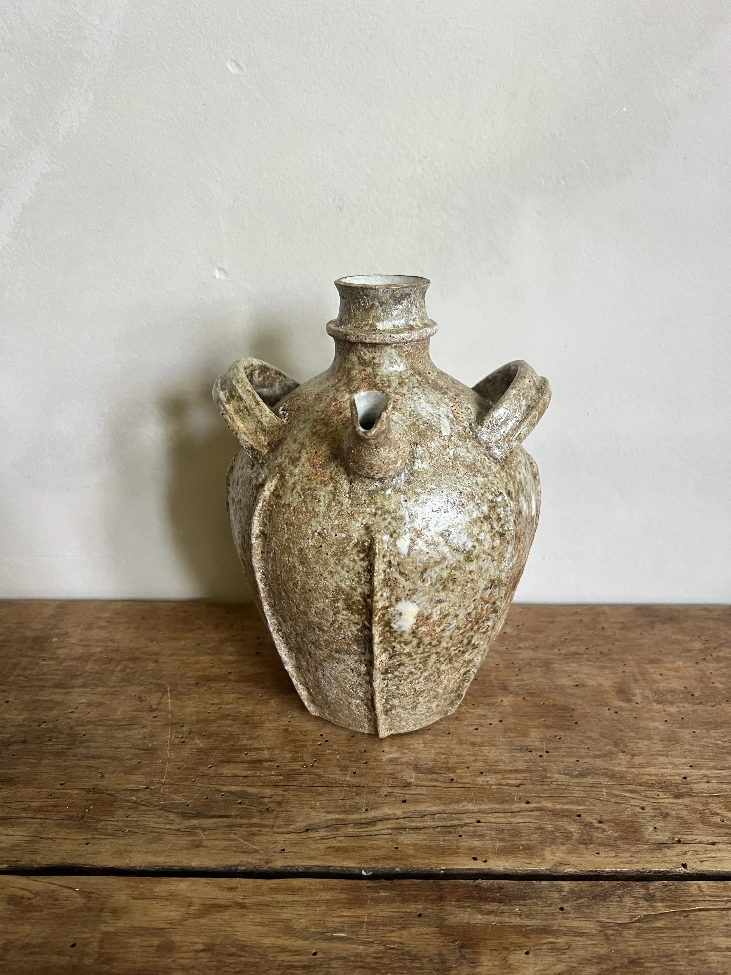 Bluffs Oil Jug