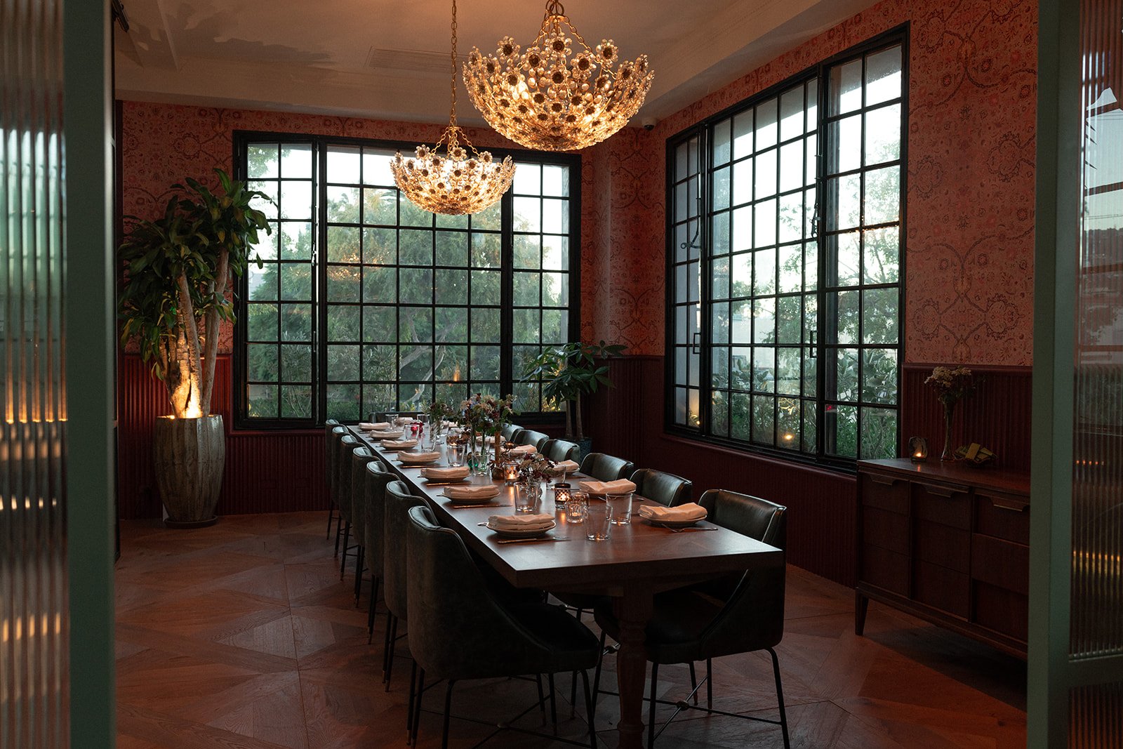 PRIVATE DINING ROOM