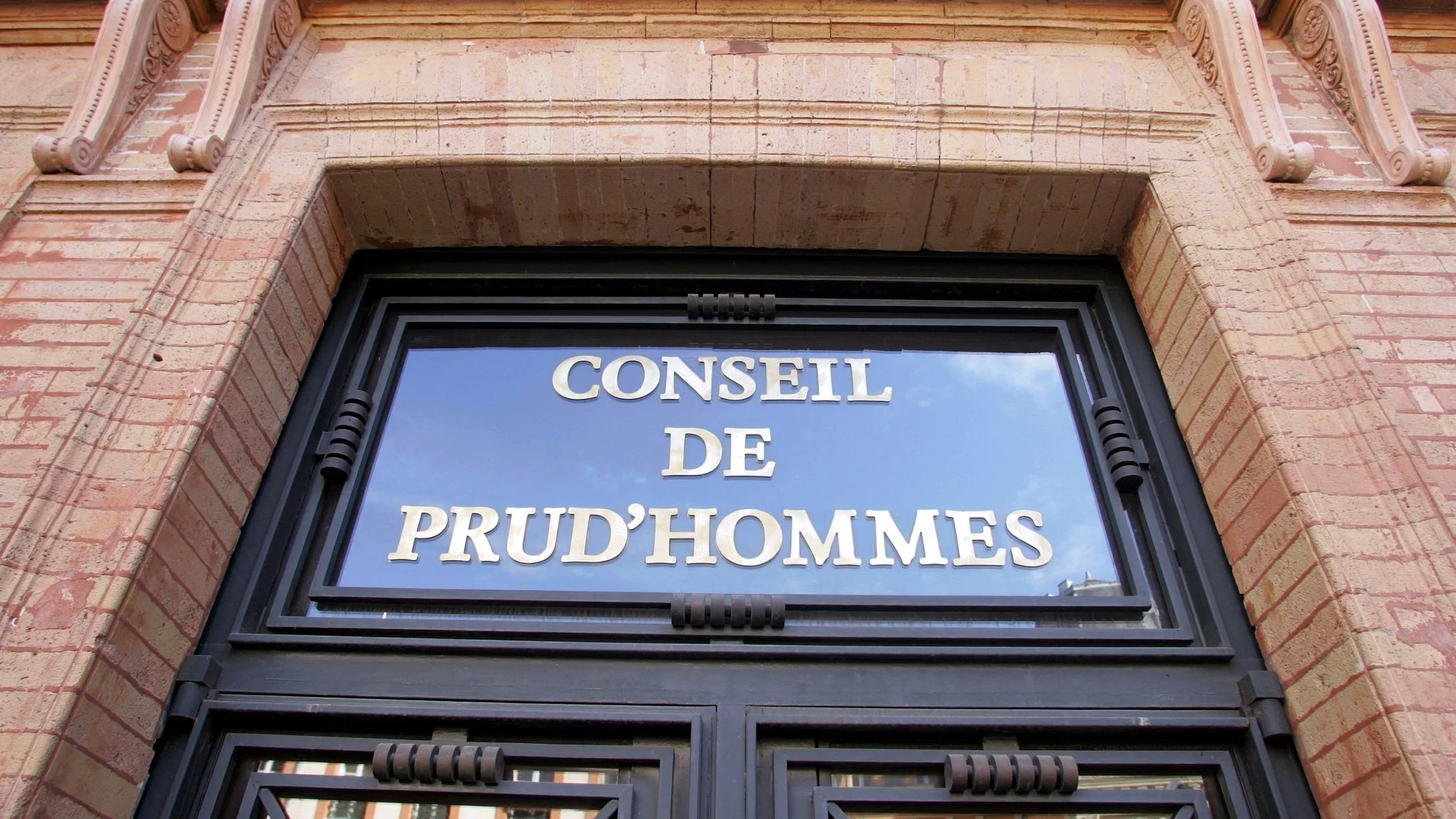 Das Arbeitsgericht Genf im Fokus – Einblicke in das “Tribunal des prud’hommes”