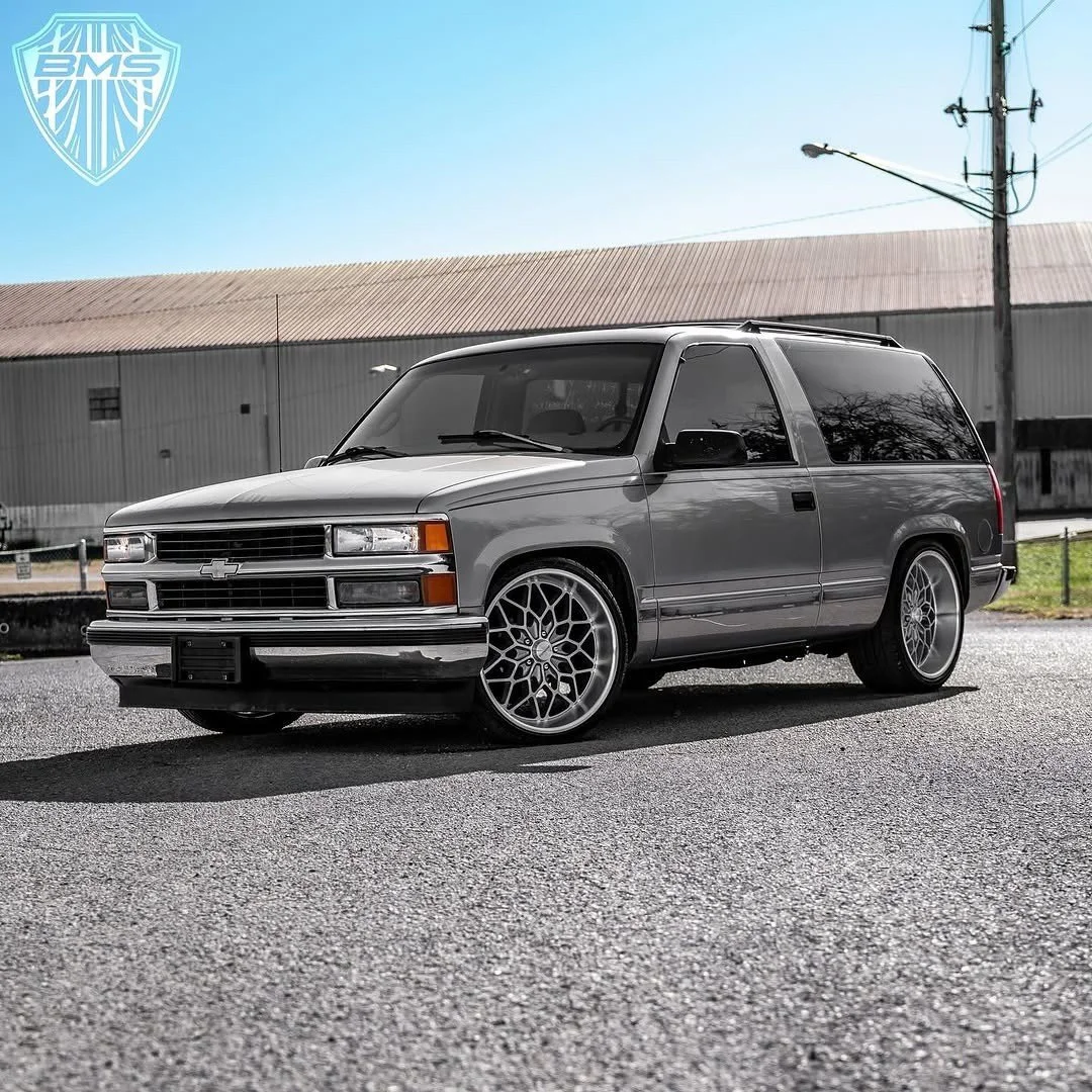 R513 2 Door Tahoe-1.jpg