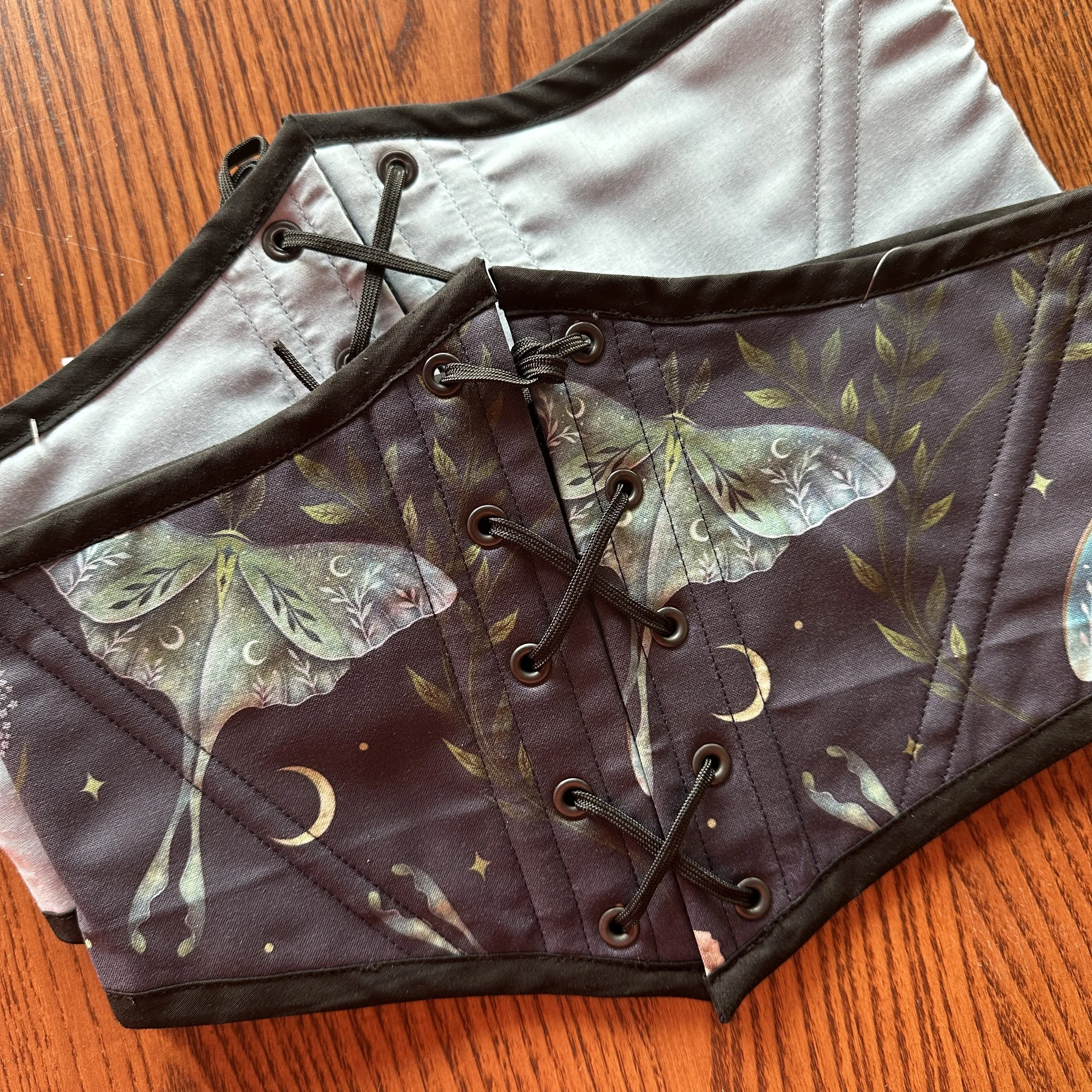 Belt - Luna Moth & Light Blue Reversible Corset Belt