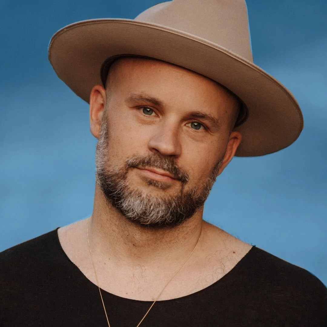 https://www.jamesmccrae.com/
