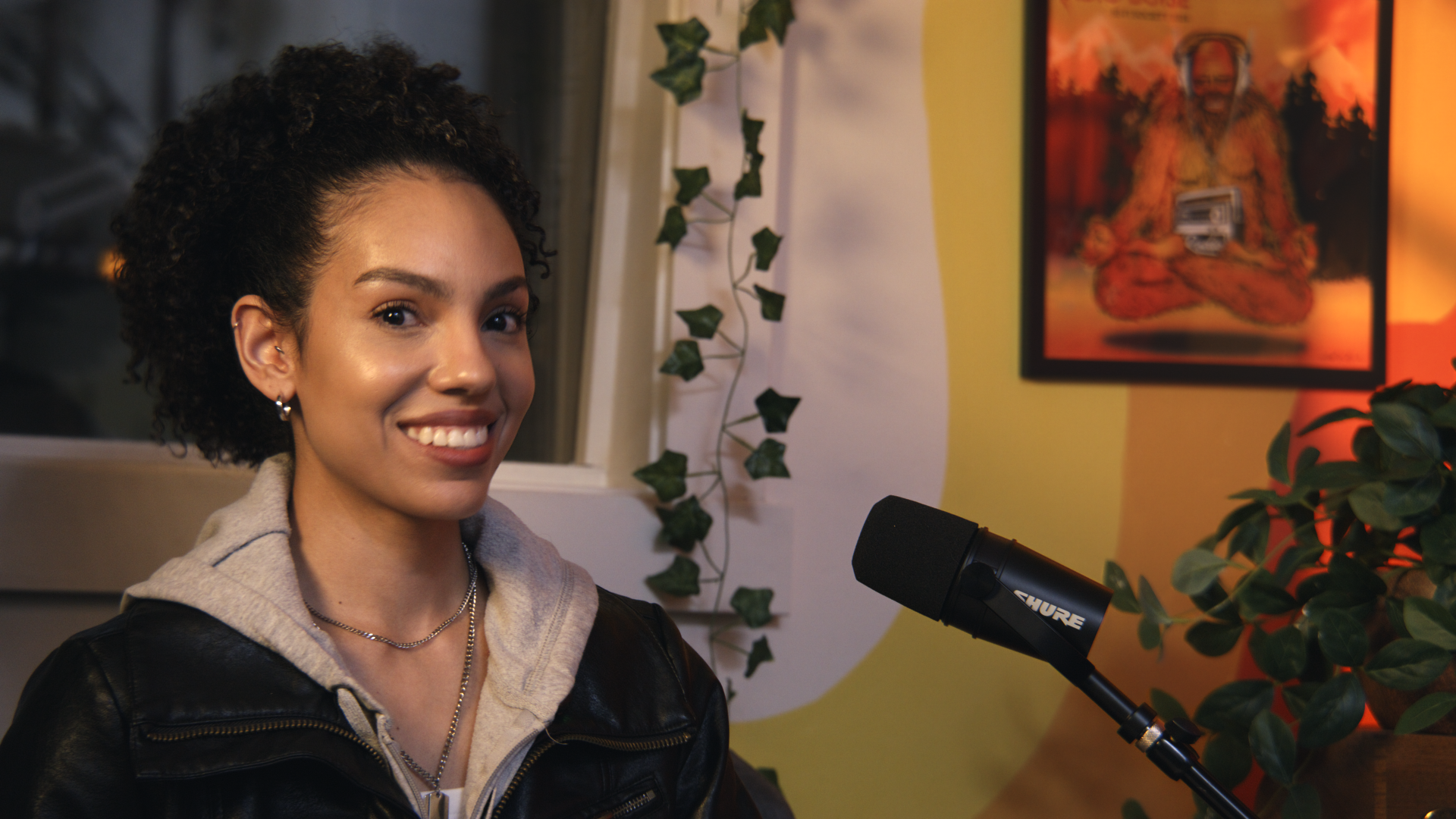 Karnessa Host Look_CU00093593.png