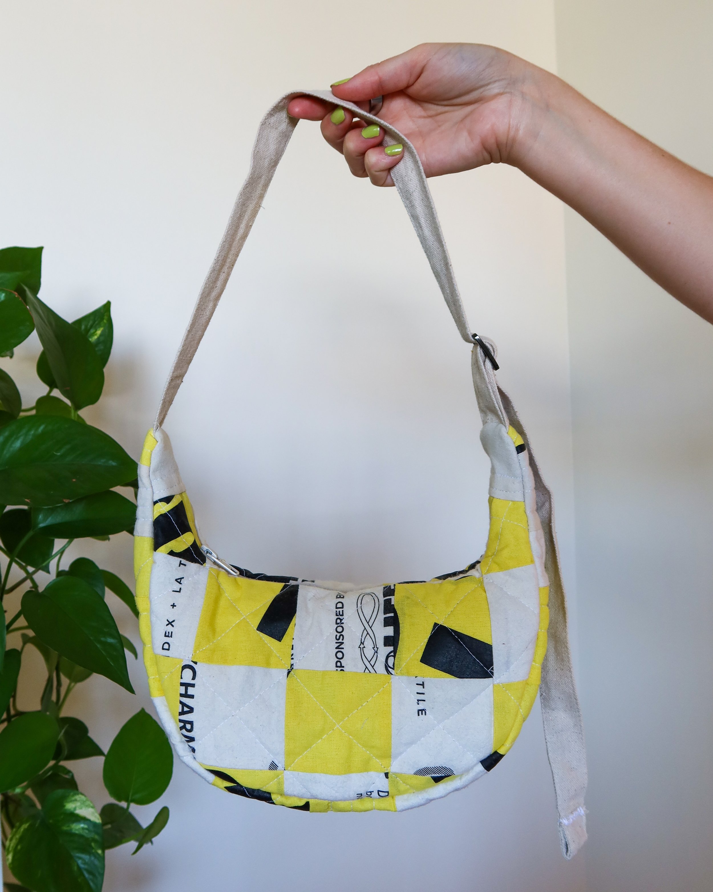 blackyellow-1.jpg