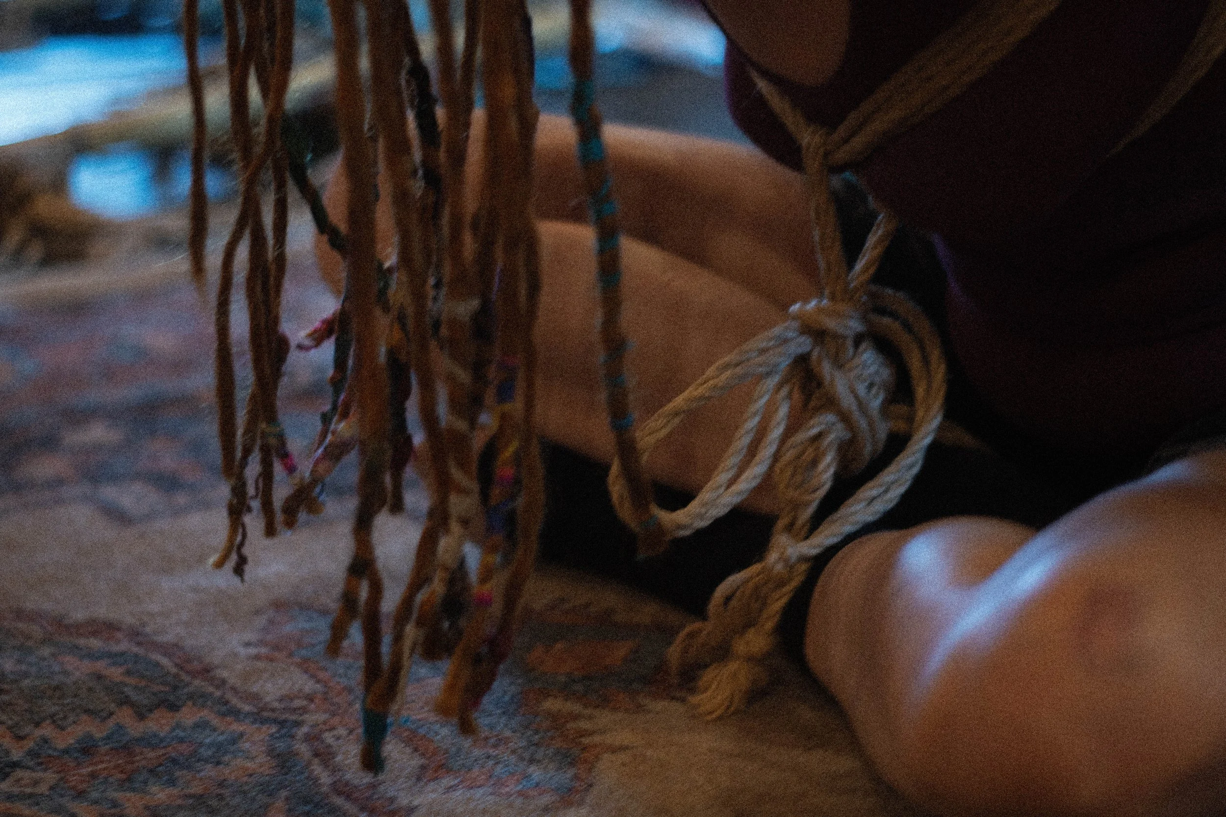 © Shibari Lounge – rope jam and workshops in Essex. Kinbaku teaching session. Not for reproduction..jpg