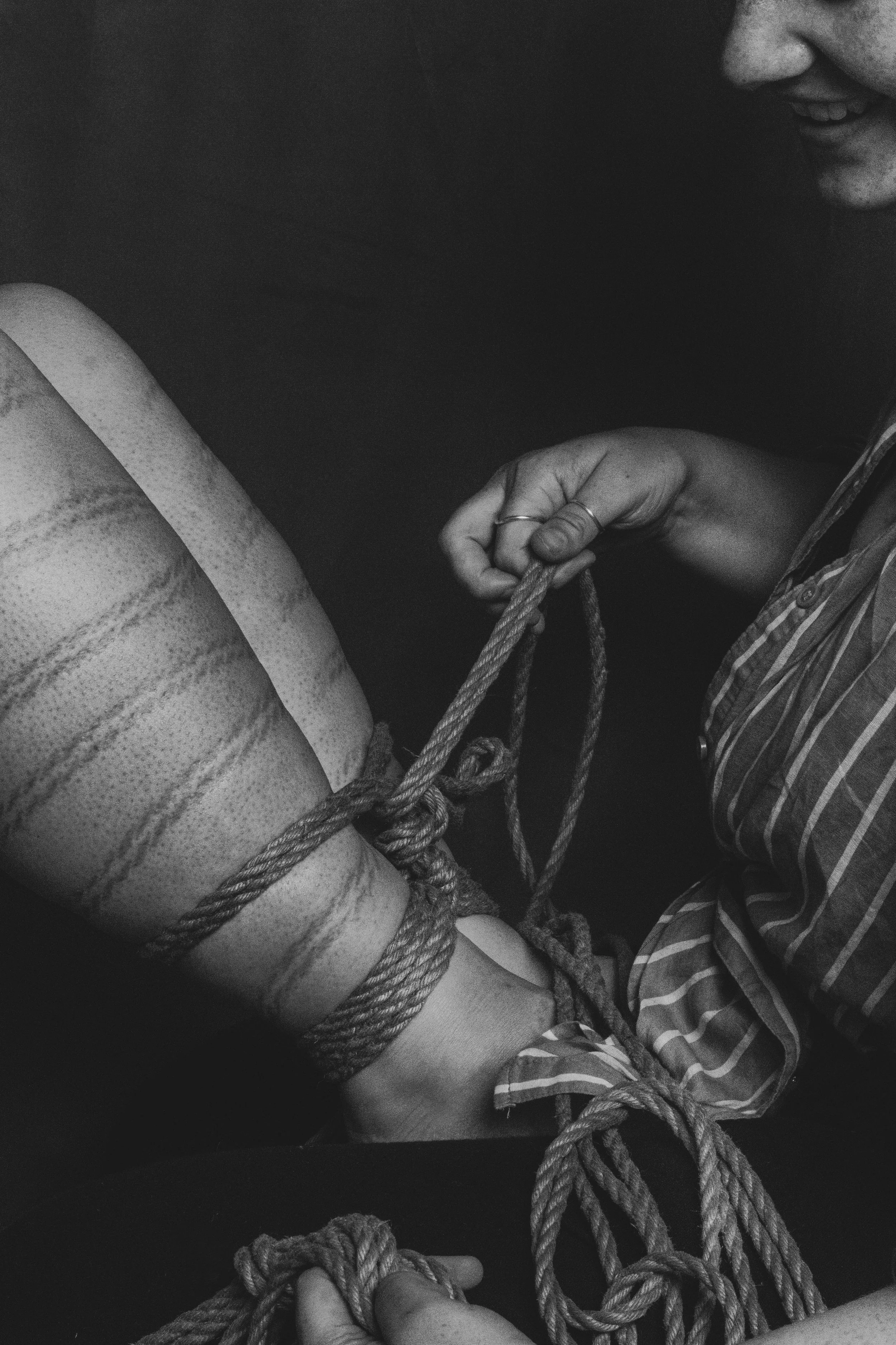 © Shibari Lounge – rope jam and workshops in Essex. Kinbaku private teaching session. Not for reproduction..jpg