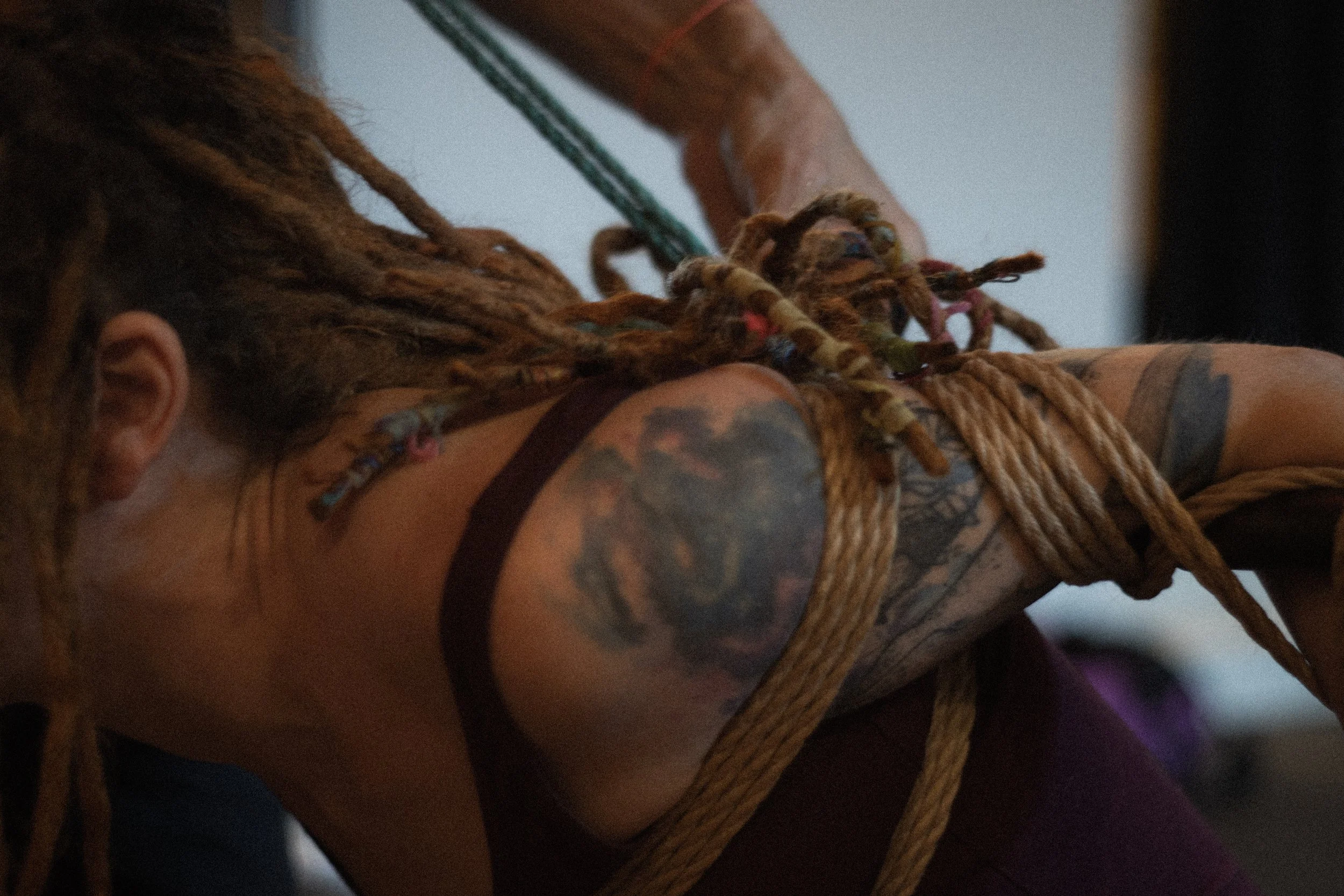 © Shibari Lounge – rope jam and workshops in Essex. Kinbaku teaching session. Not for reproduction..jpg