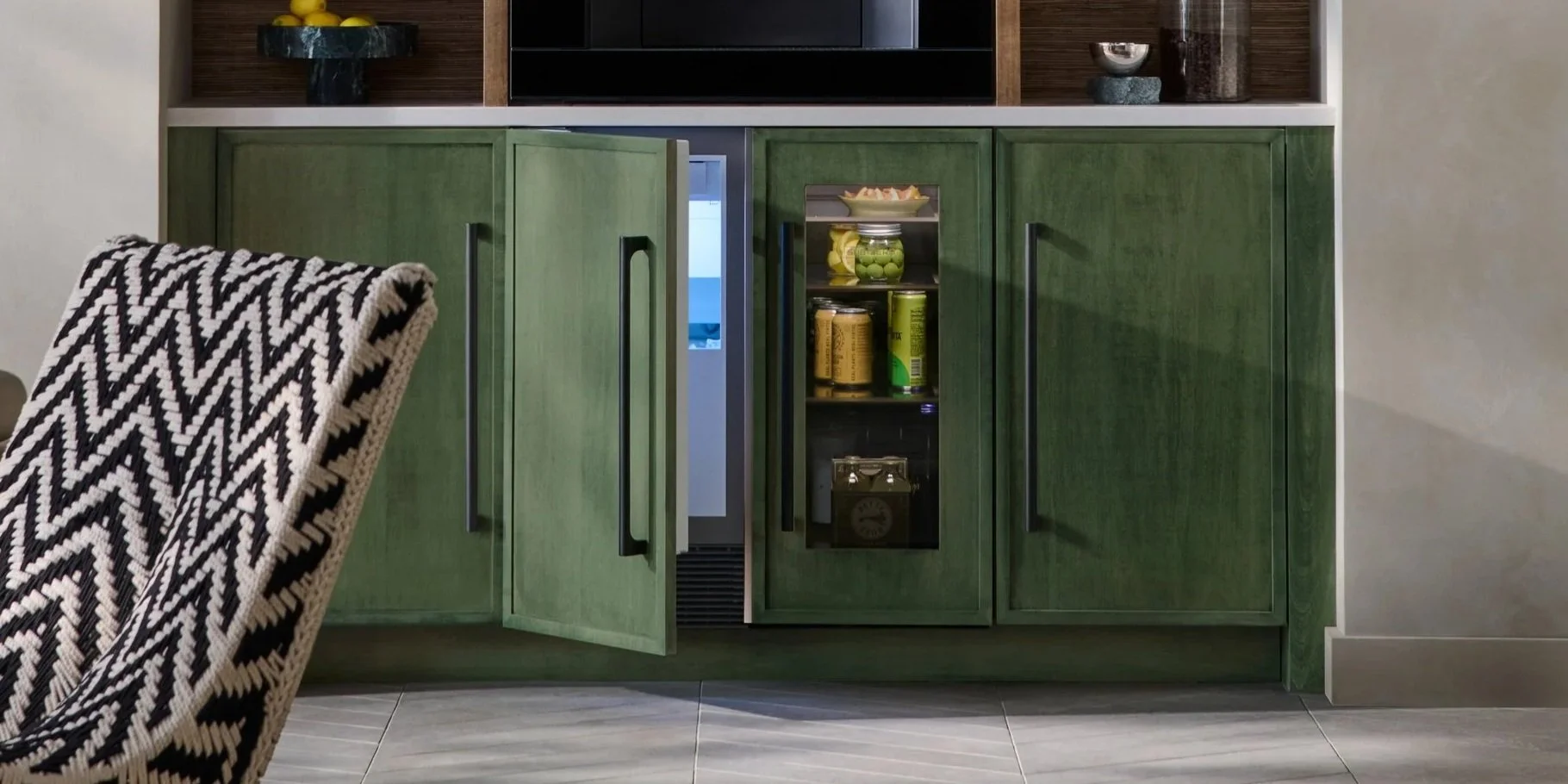 Sub-Zero Ice Maker