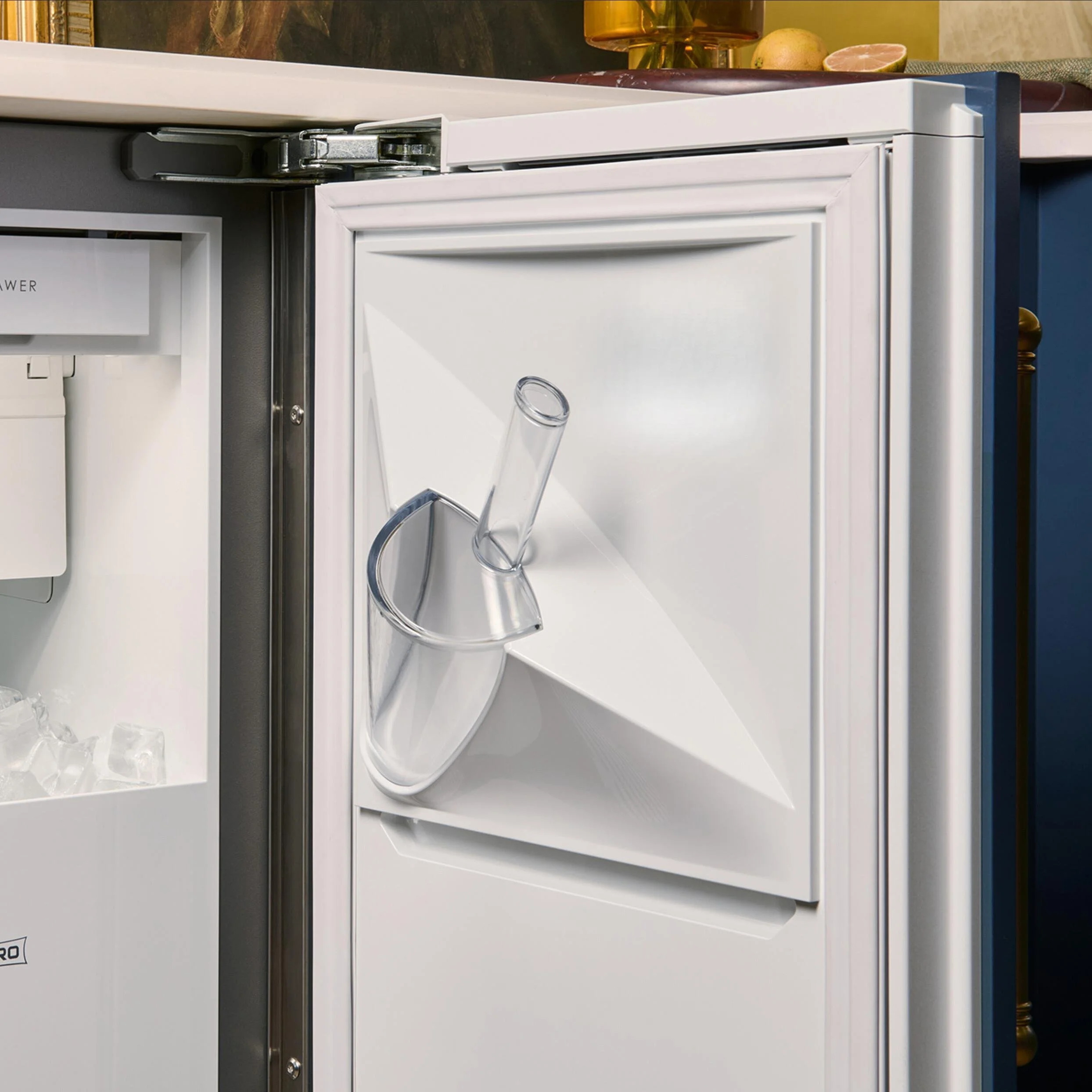 Sub-Zero Ice maker scoop view.jpg