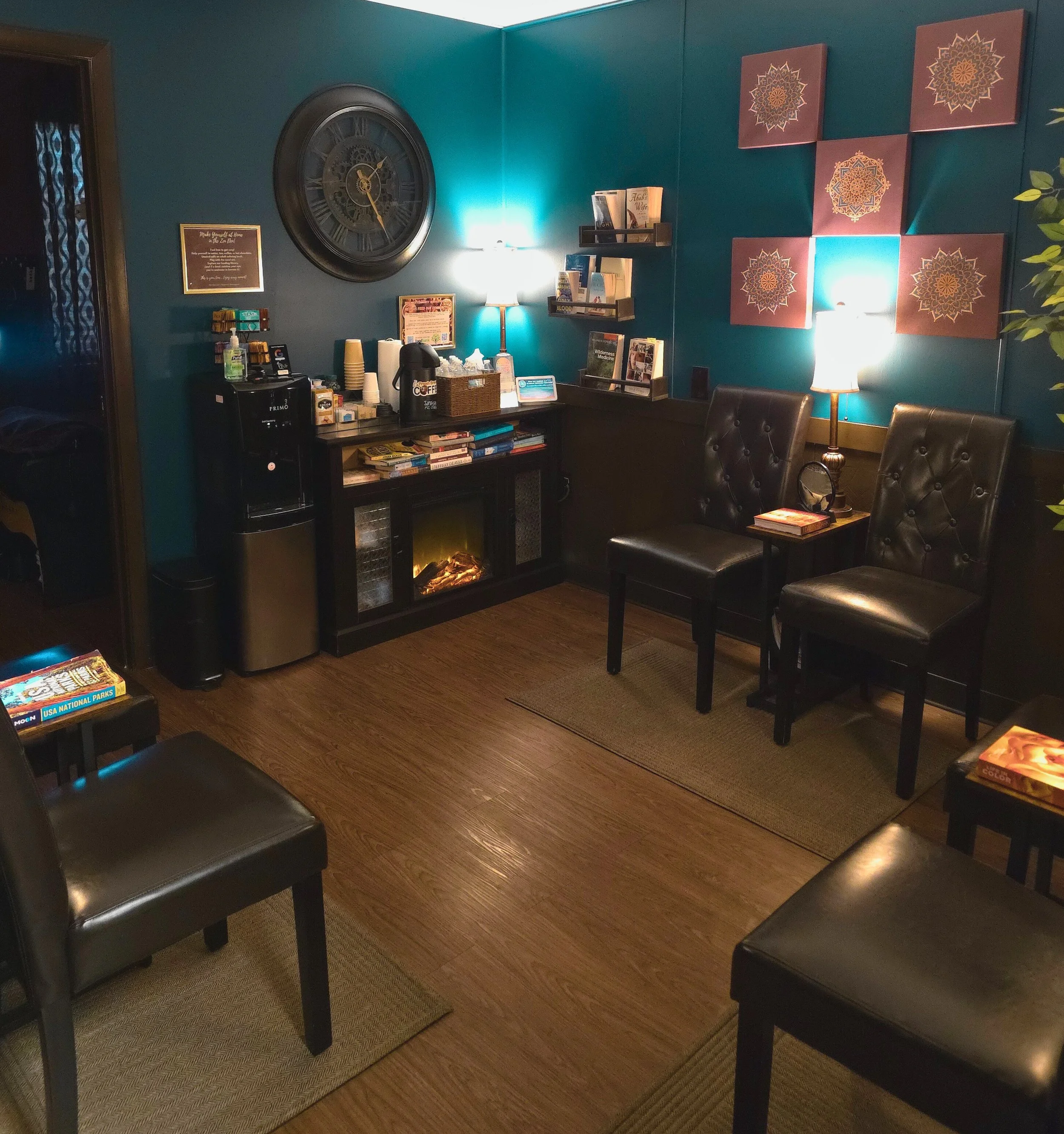 The Zen Den: A comfy nook to sip, read, breathe, and settle in before your service — and ease back into the world afterward.