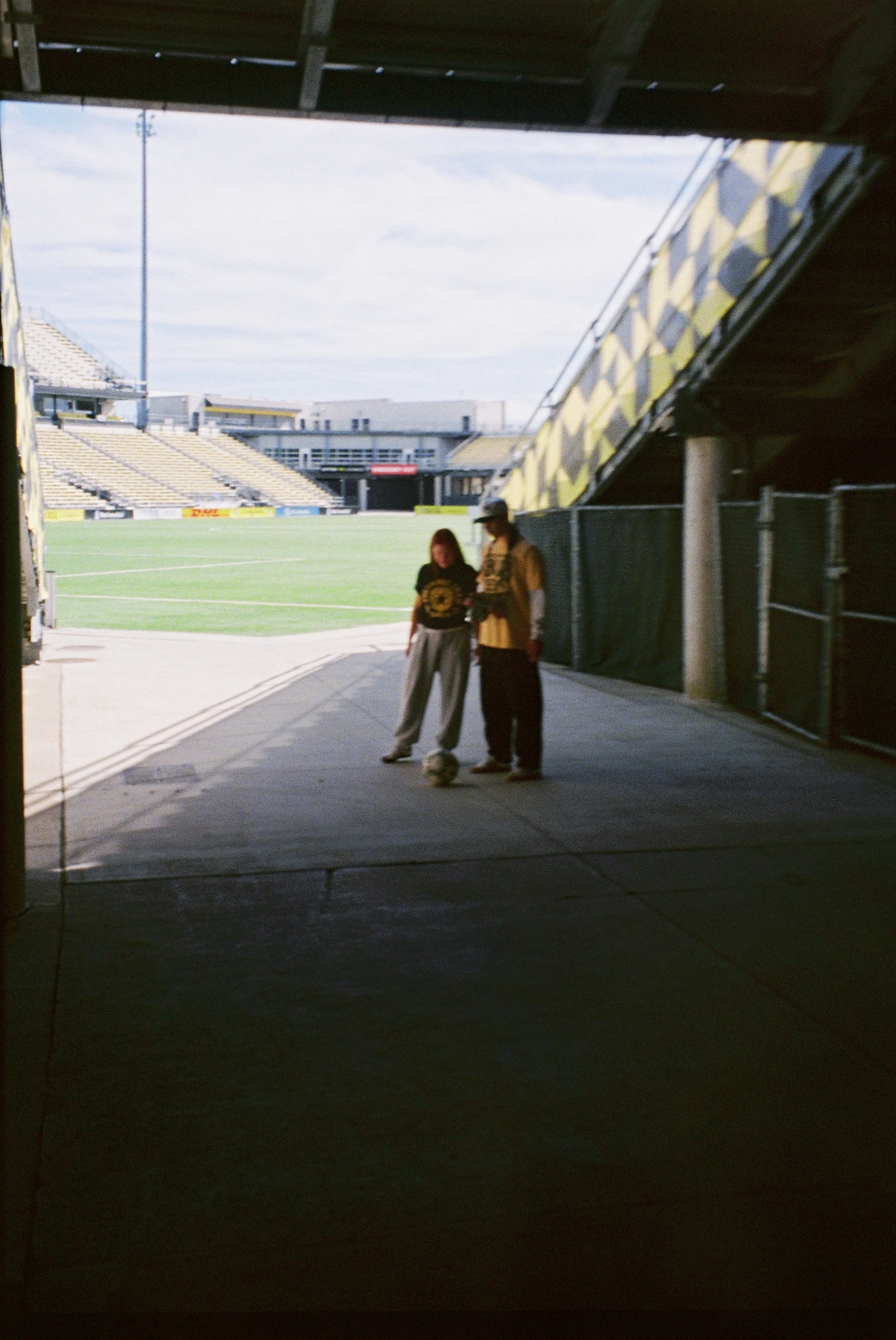 lee1777582243-R1-31-6 2.JPG