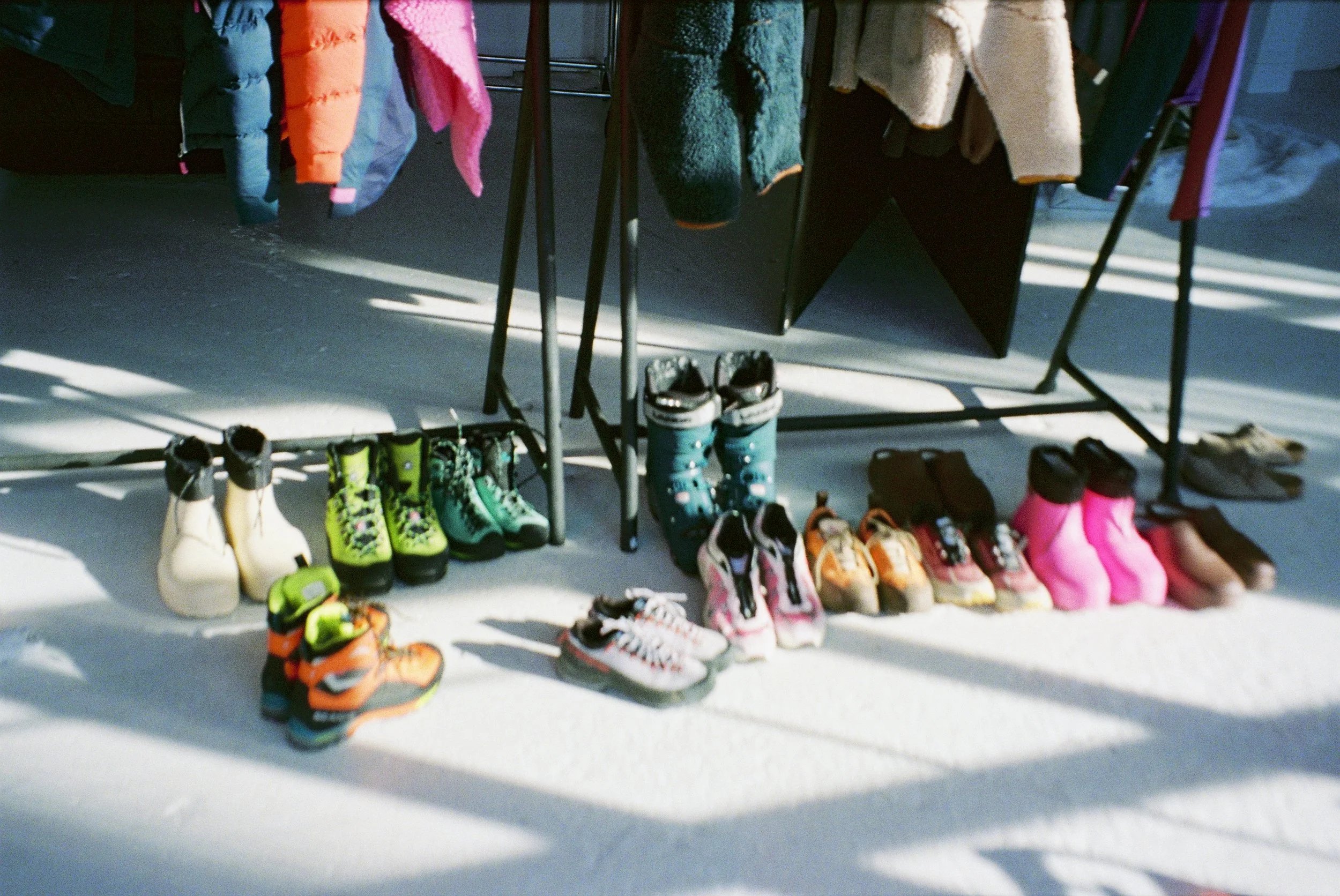 lee1777582243-R1-36-1 2.JPG