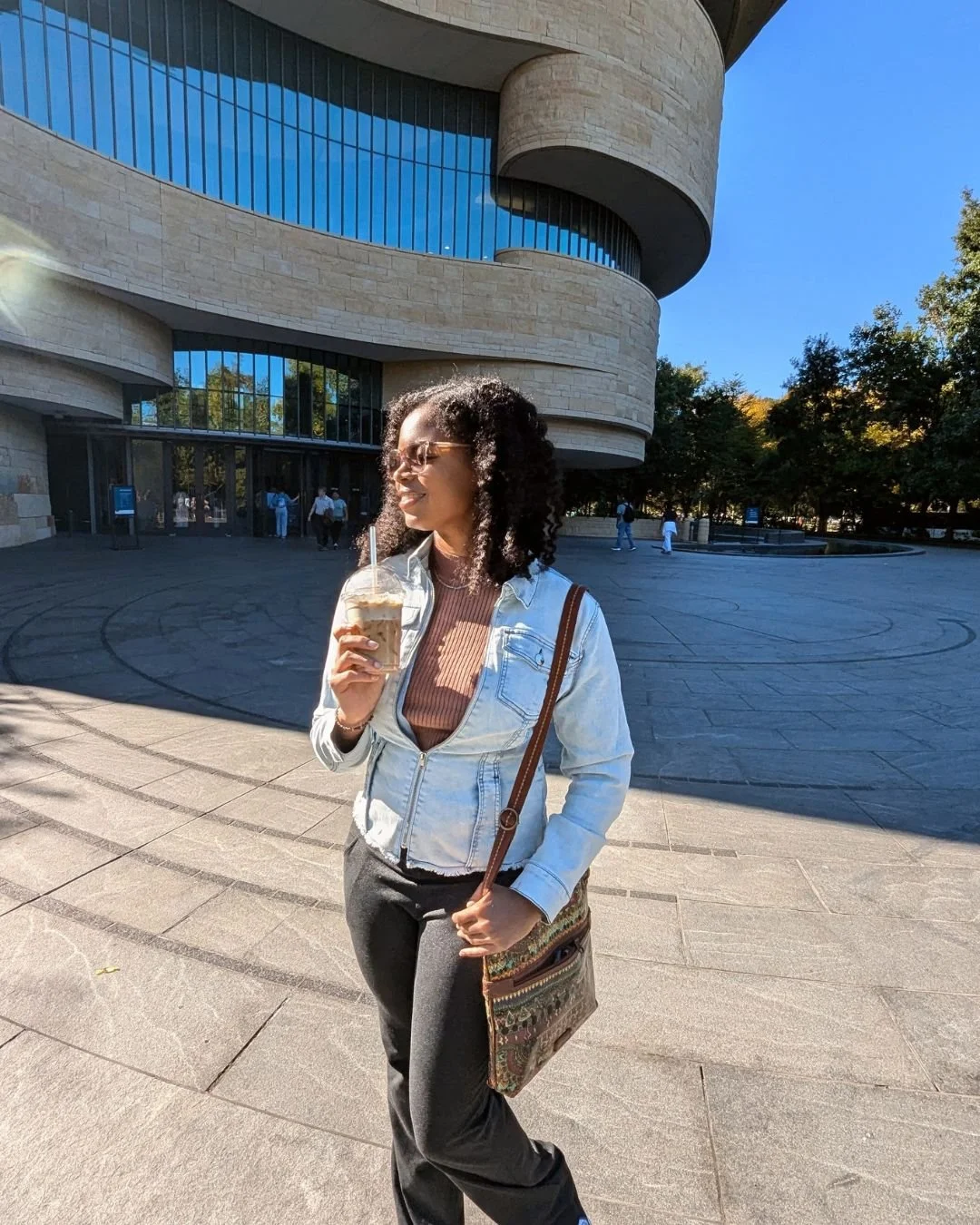 83.jpg