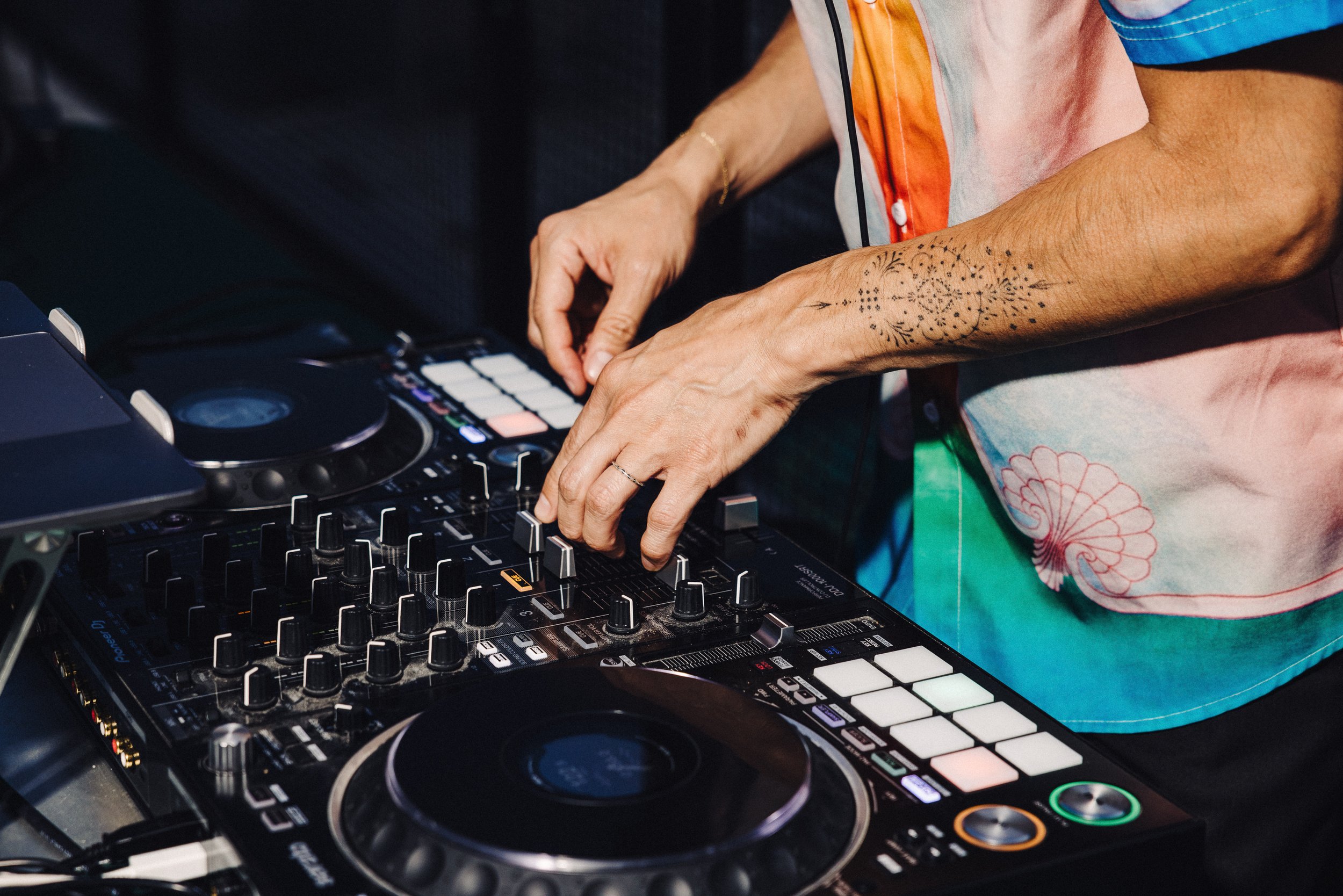 N&N - Rooftop DJ-6.jpg